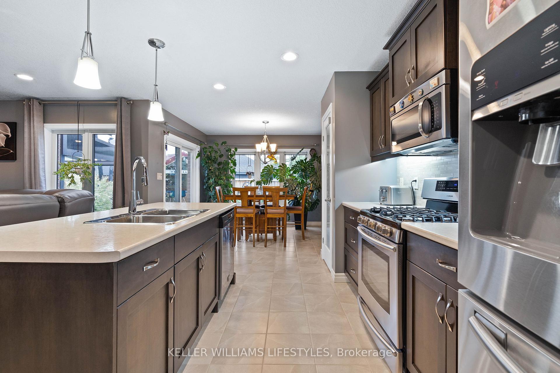 Photo 14 of 104 Westlake Drive, St. Thomas — HOMEH
