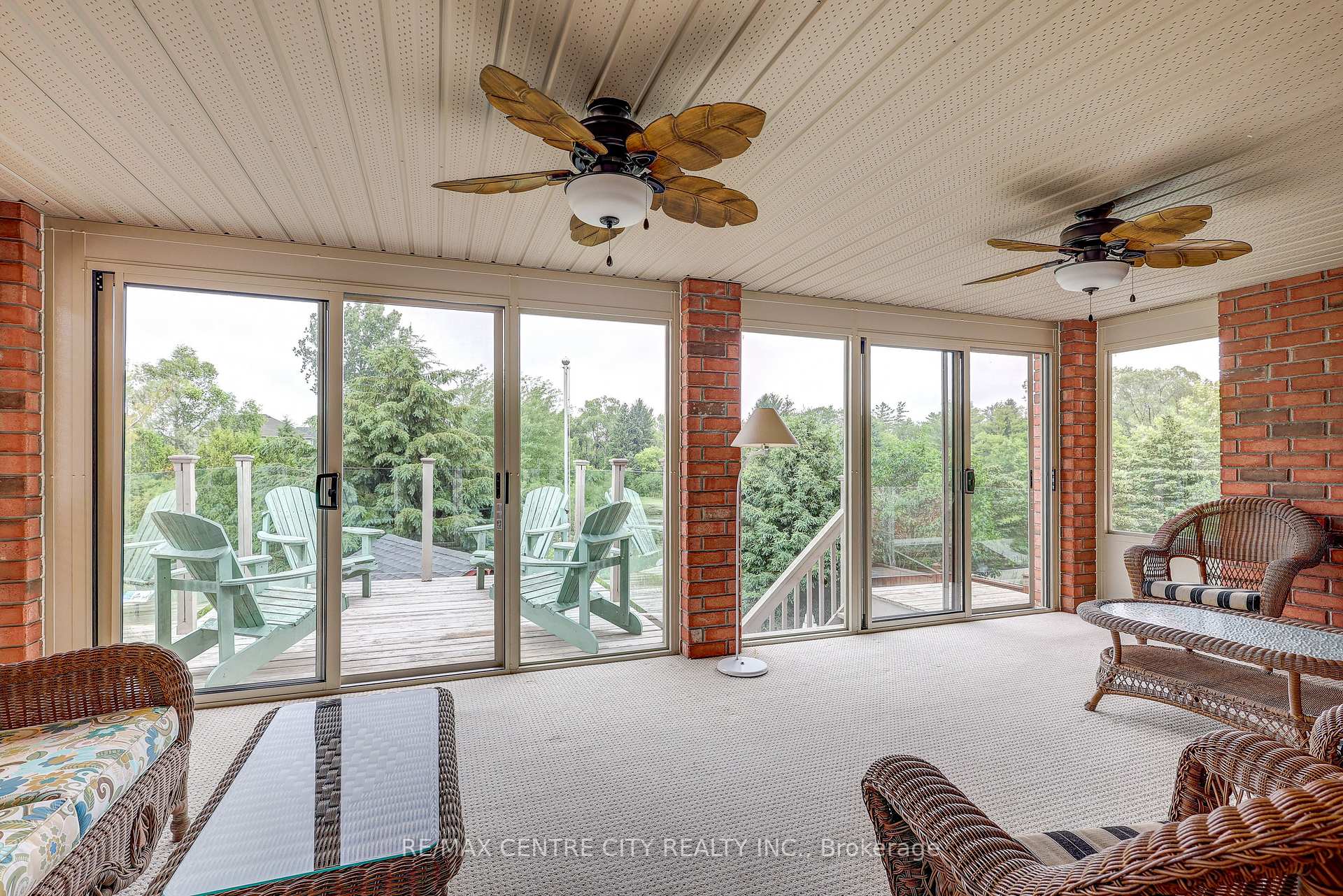 Photo 17 of 29 Hickory Lane, St. Thomas — HOMEH
