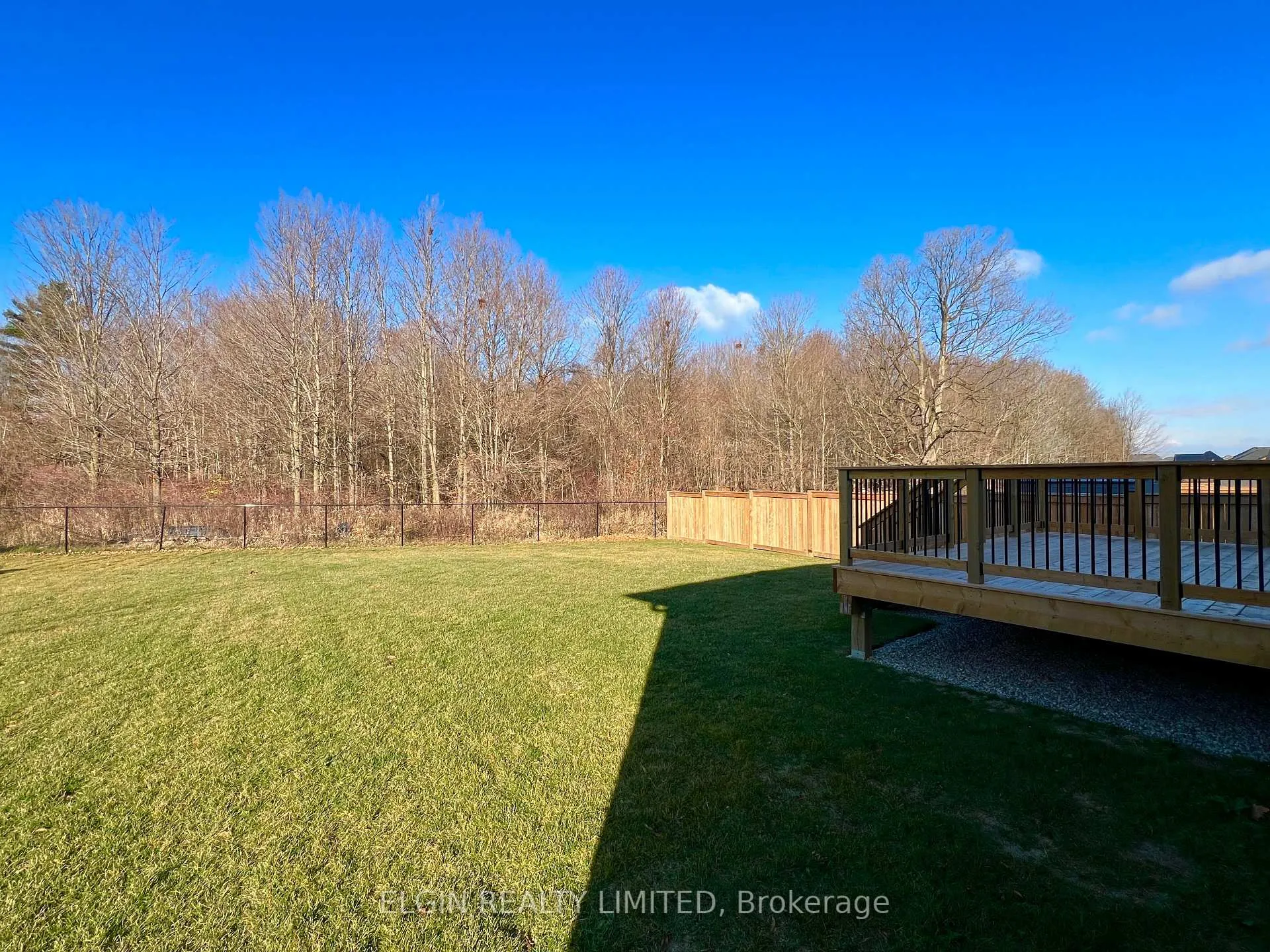 Photo 2 of 25 Dunning Way, St. Thomas — HOMEH