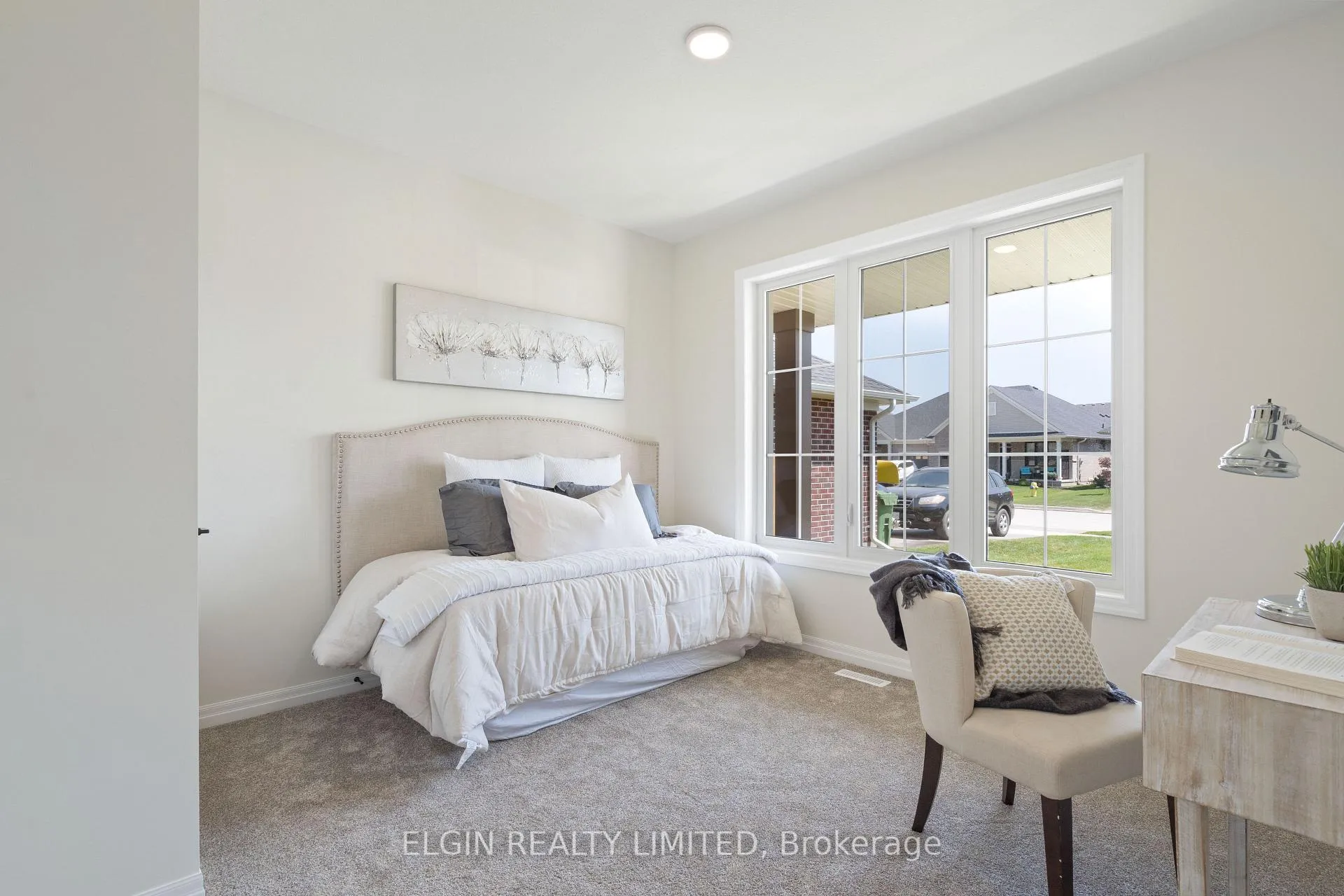 Photo 8 of 25 Dunning Way, St. Thomas — HOMEH