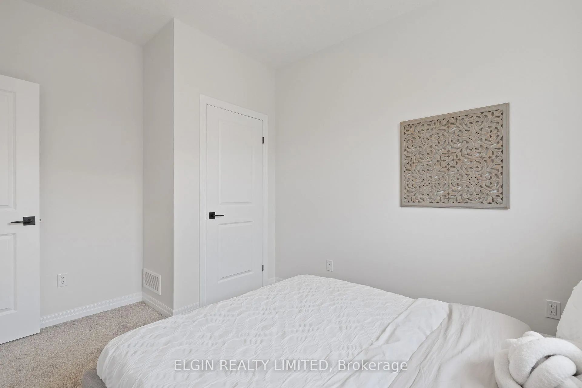 Photo 32 of 25 Dunning Way, St. Thomas — HOMEH