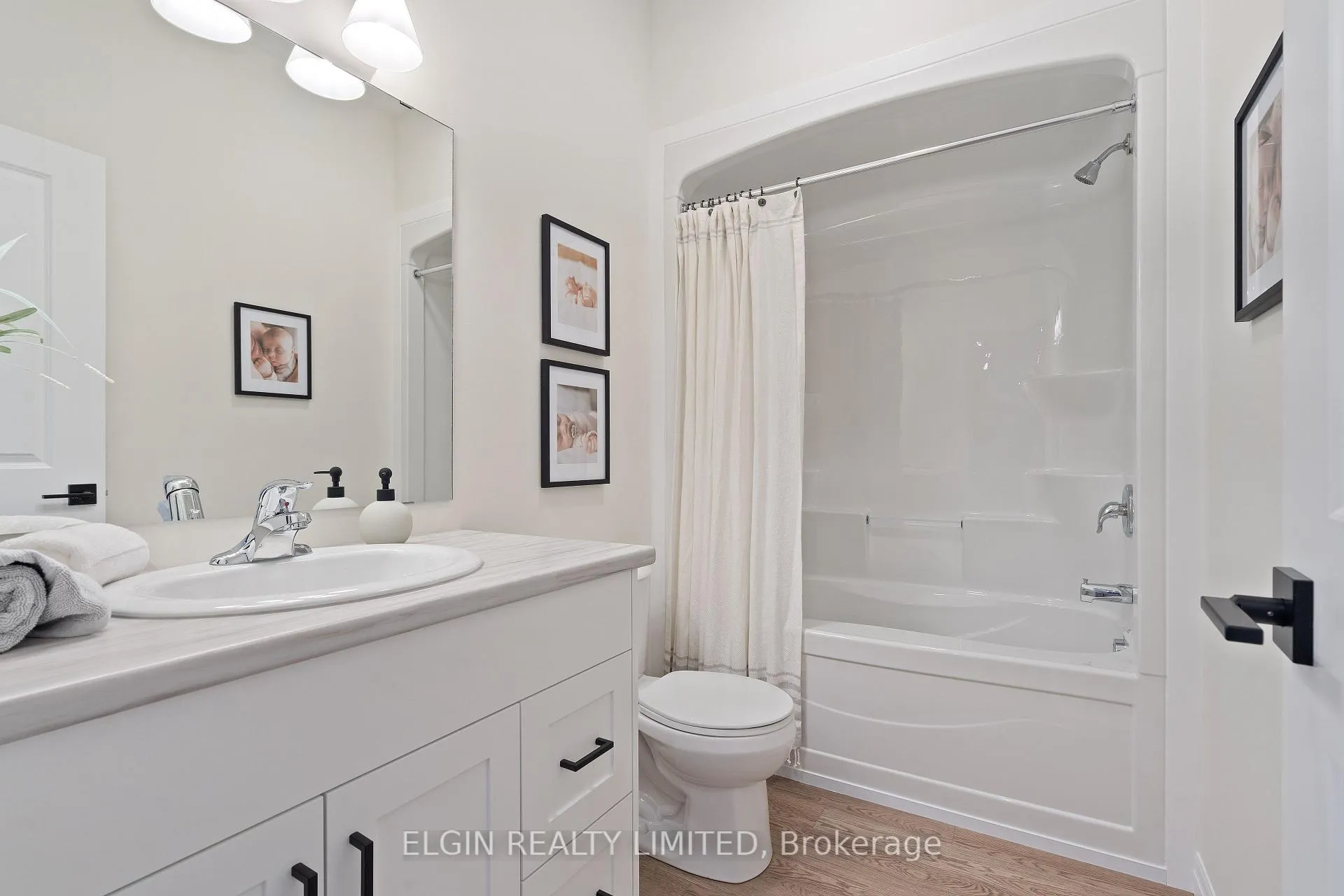 Photo 33 of 25 Dunning Way, St. Thomas — HOMEH