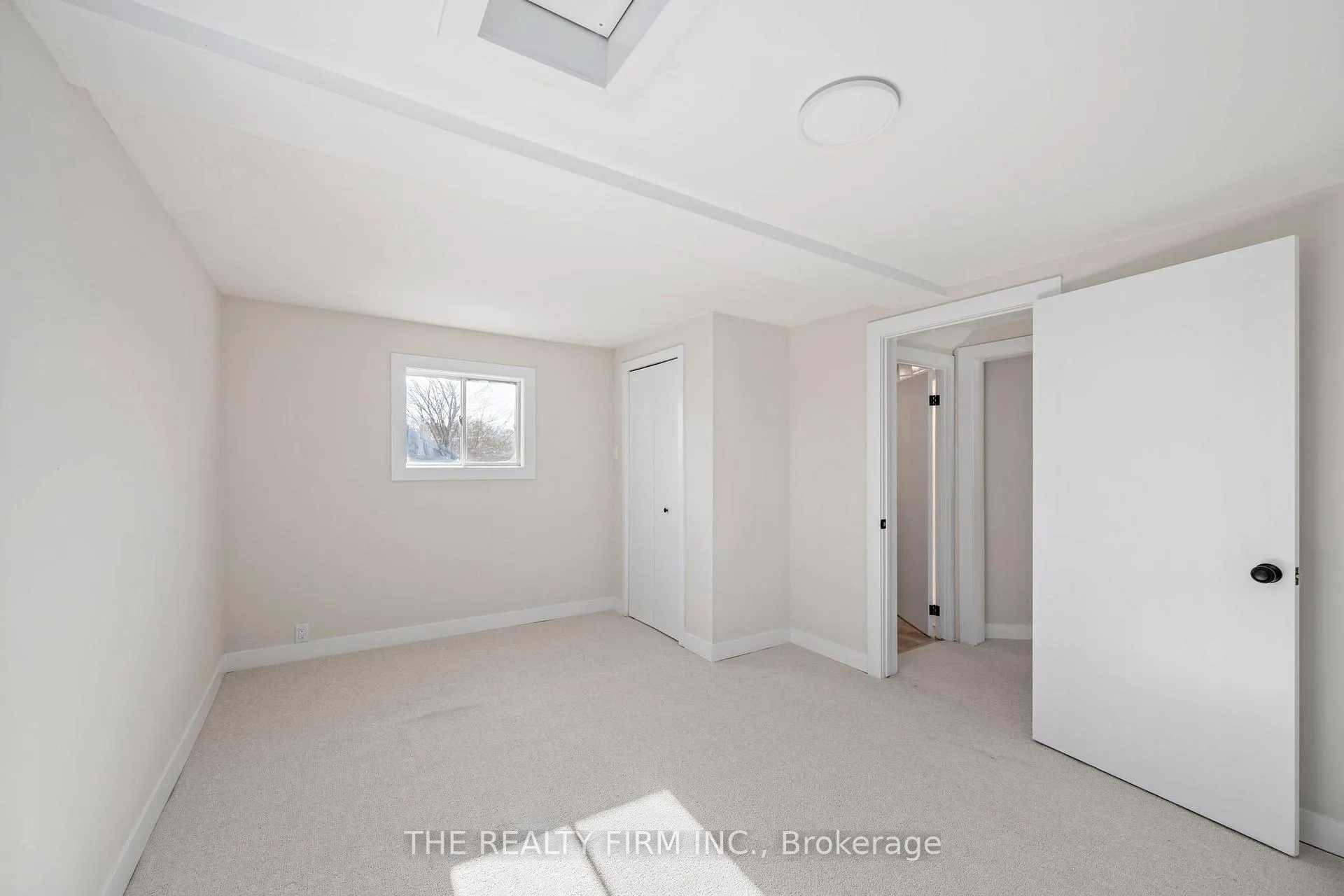 Photo 19 of 165 Sunset Drive, St. Thomas — HOMEH