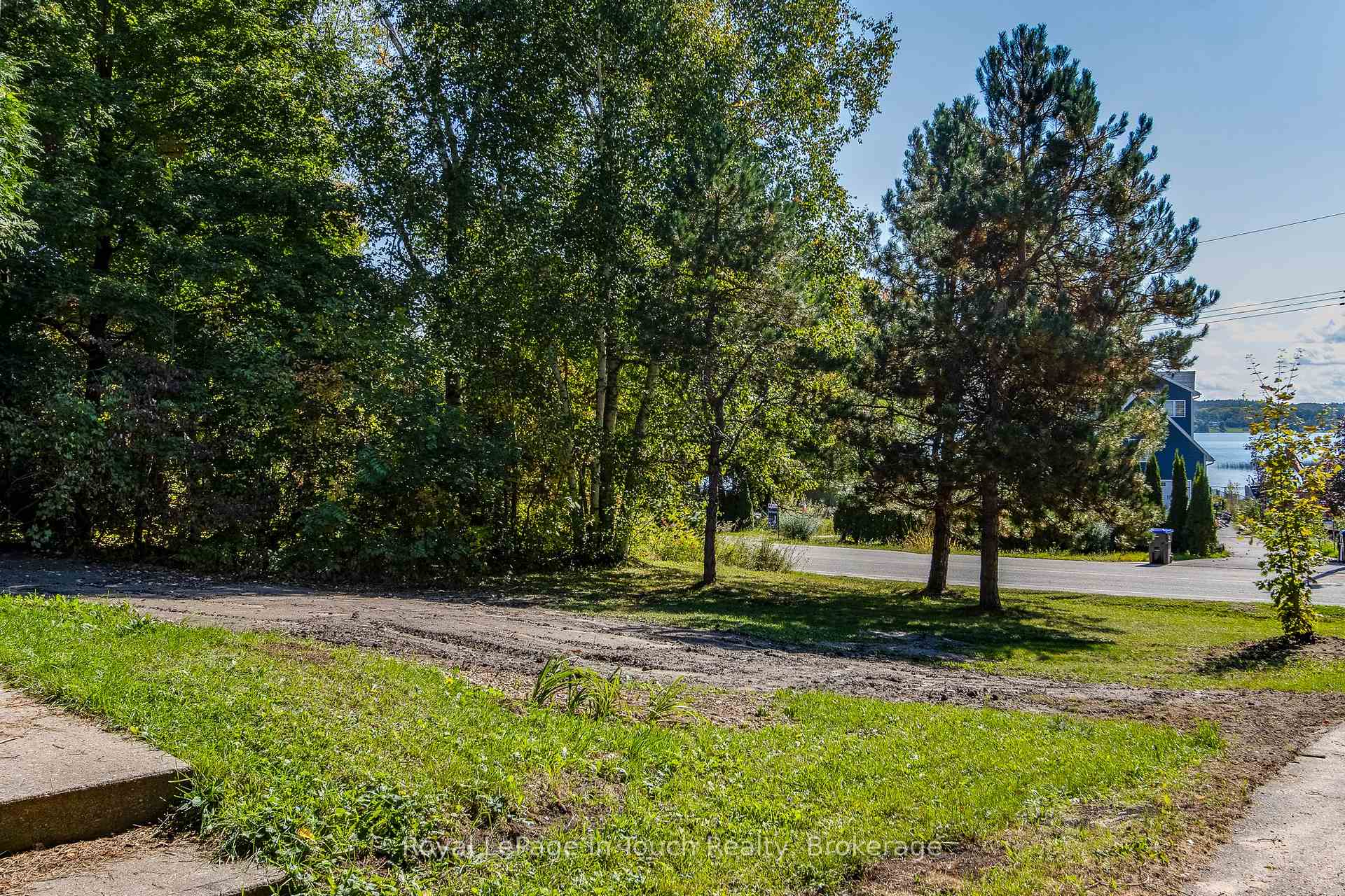 Photo 9 of 2170 North Orr Lake Road, Springwater, Rural Springwater — HOMEH