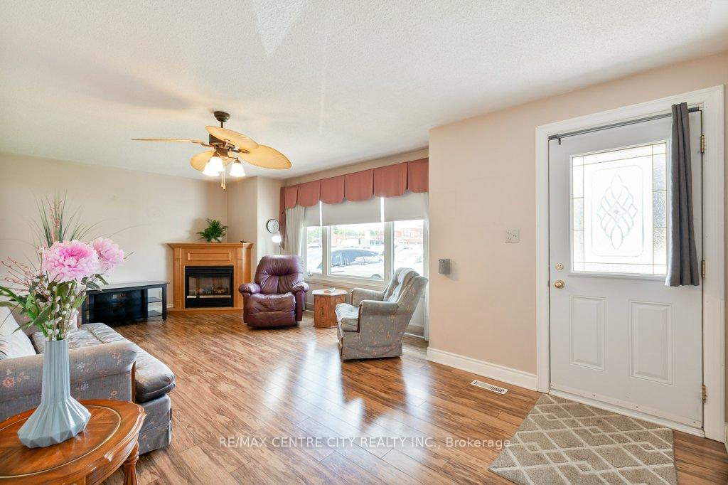 Photo 6 of 6 Wood Street, St. Thomas — HOMEH