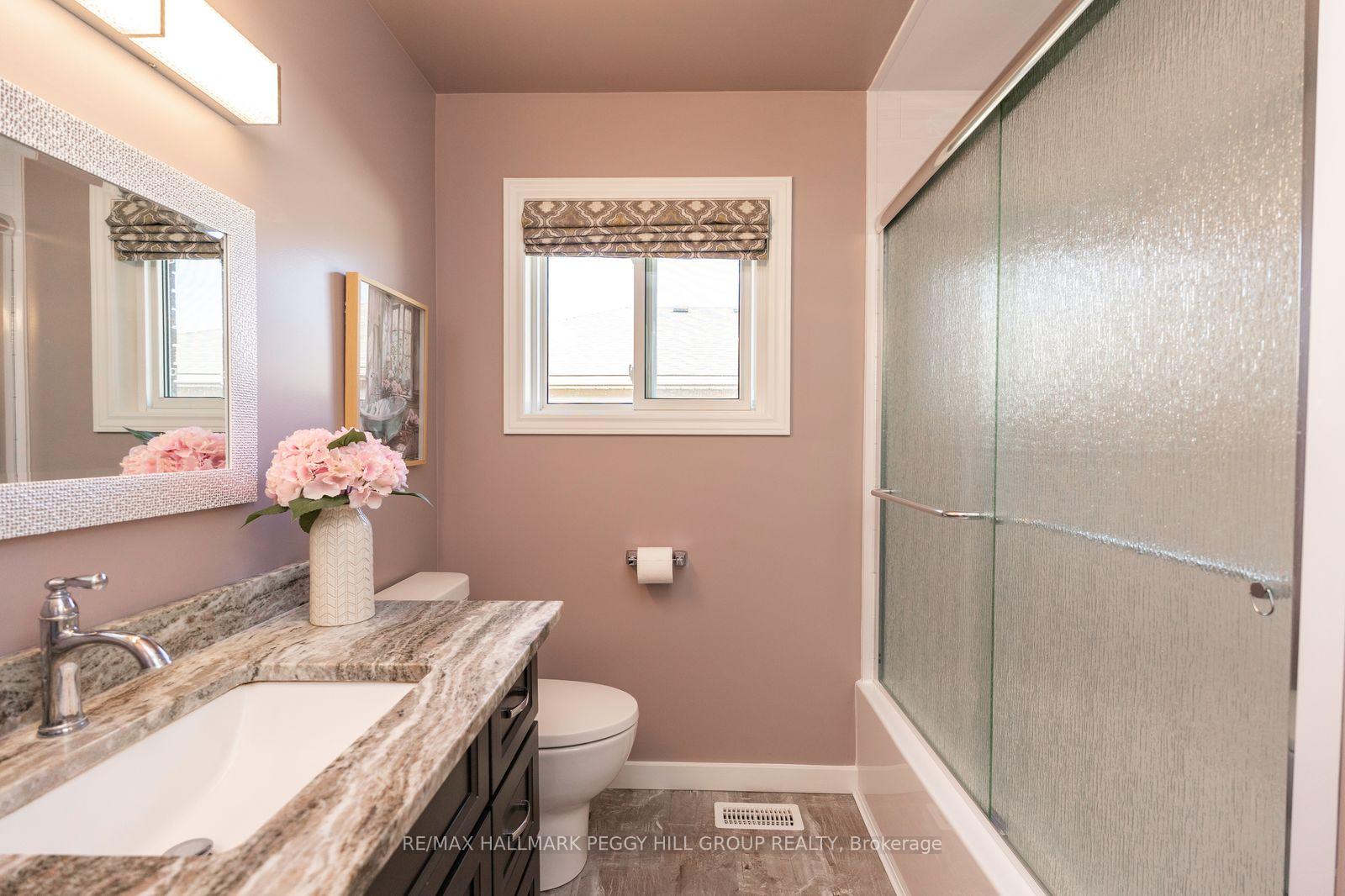 Photo 7 of 17 Bertram Drive, Springwater, Elmvale — HOMEH