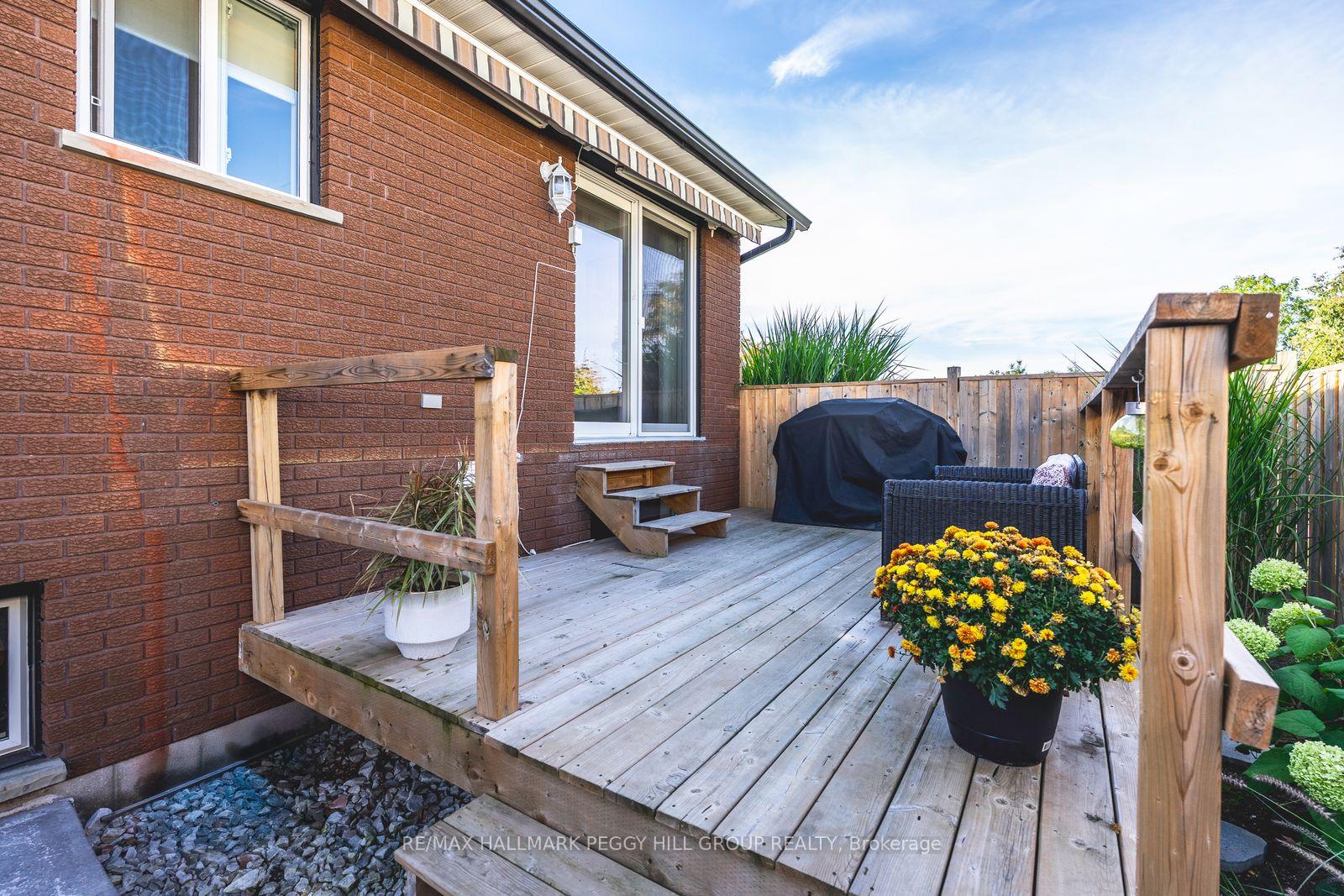 Photo 13 of 17 Bertram Drive, Springwater, Elmvale — HOMEH