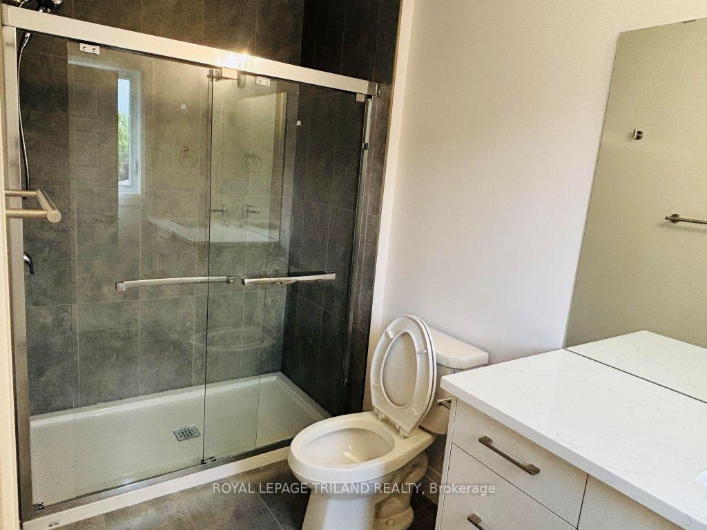 Photo 6 of Unit 4, 116 Fairview Avenue, St. Thomas — HOMEH