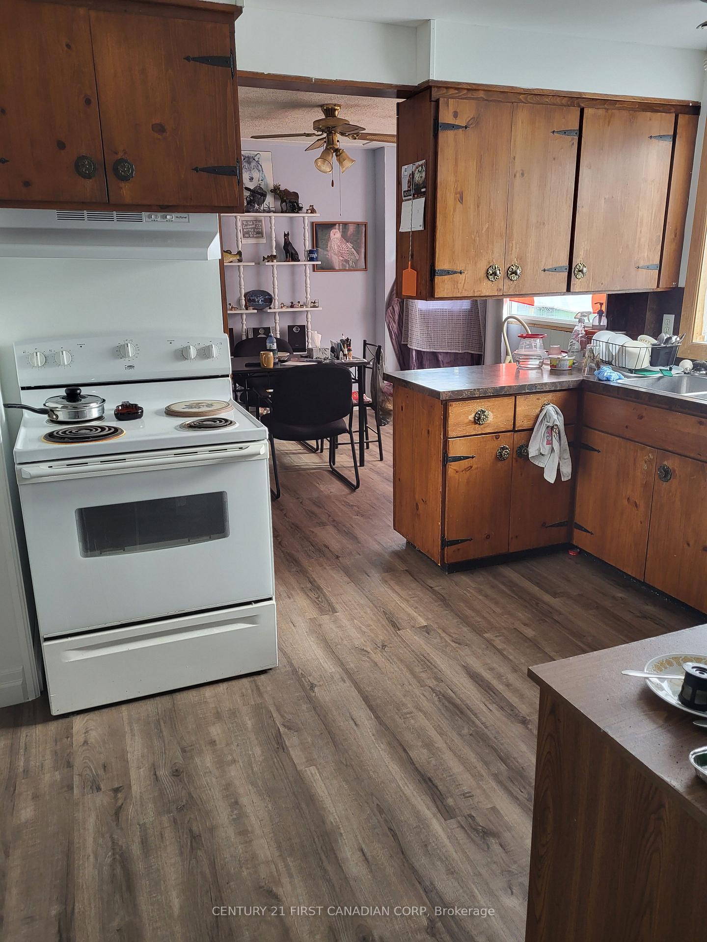 Photo 5 of 47 Fifth Avenue, St. Thomas — HOMEH