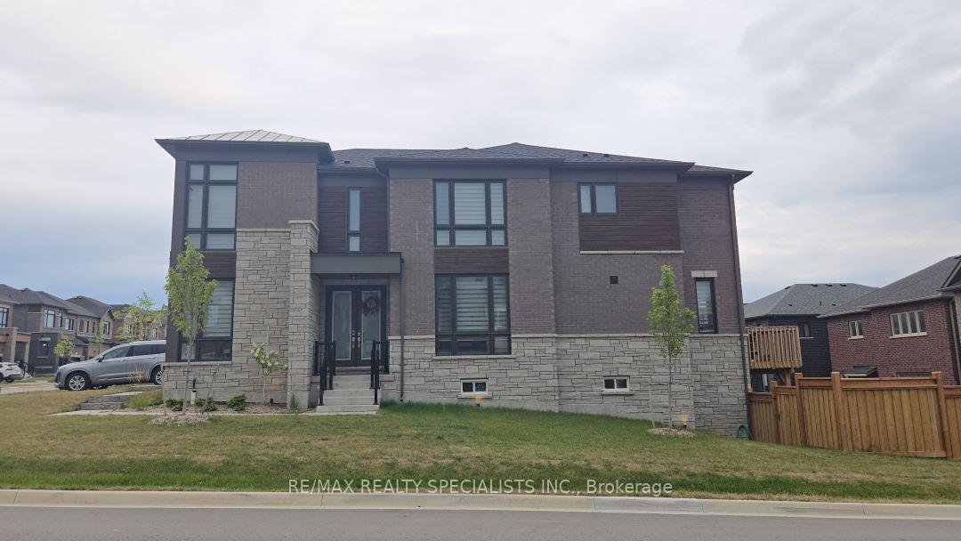 Front of 2 Periwinkle Road