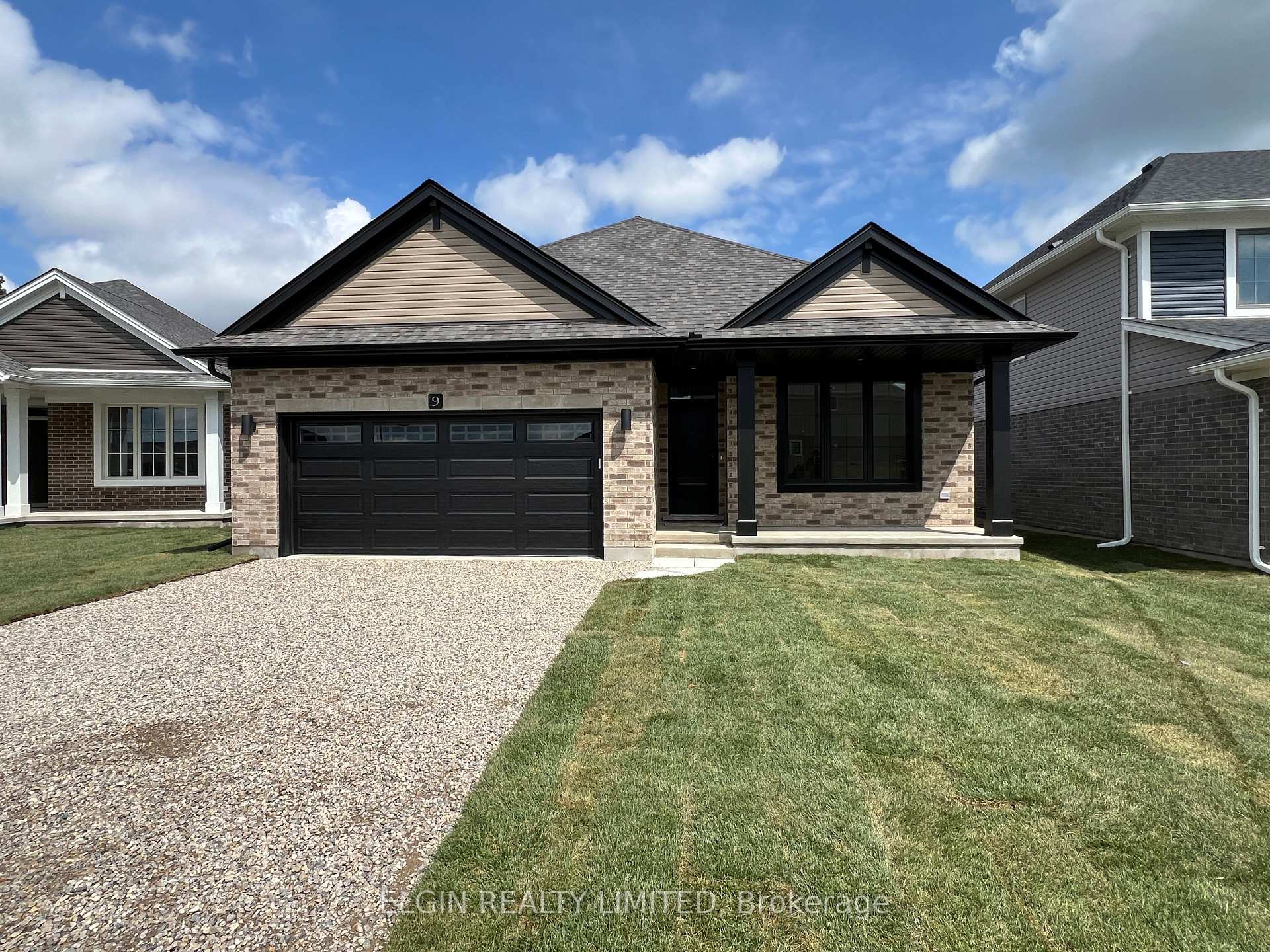 Front of 9 Dunning Way