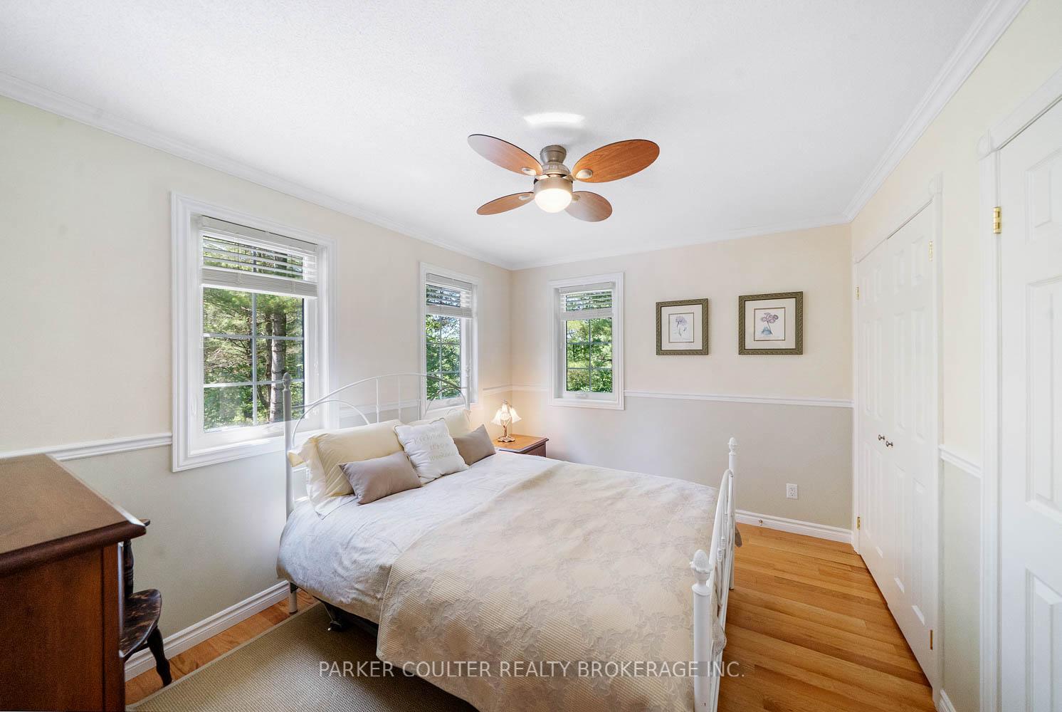 Photo 32 of 29 Robert Boulevard, Springwater, Hillsdale — HOMEH