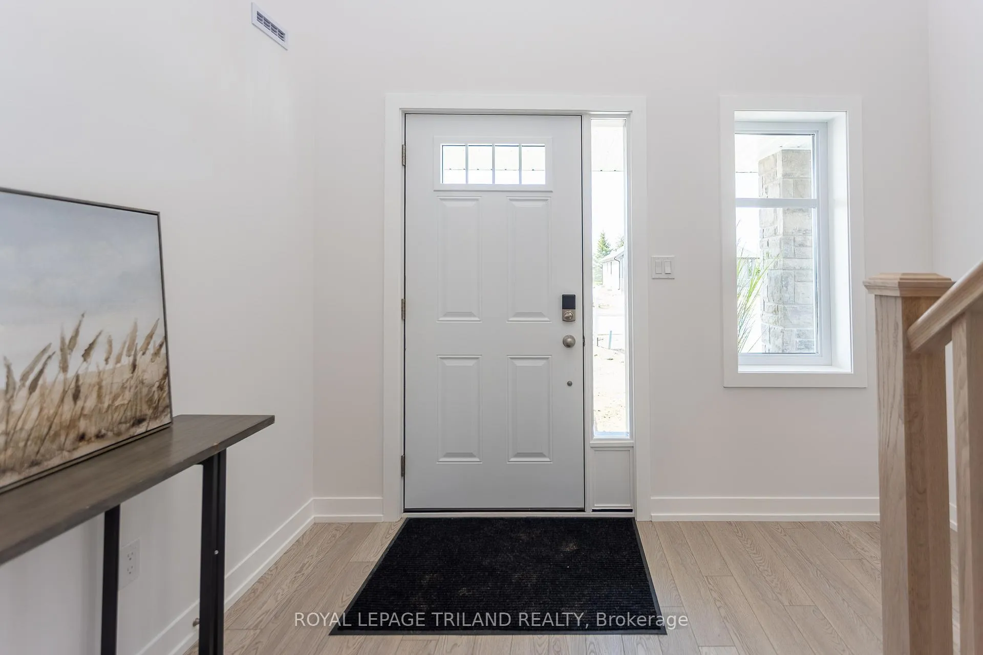 Photo 5 of 122 Styles Drive, St. Thomas — HOMEH