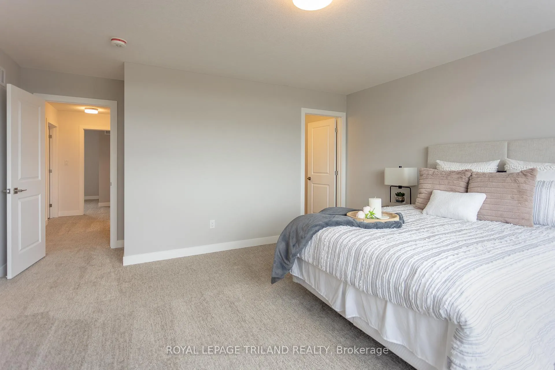 Photo 15 of 122 Styles Drive, St. Thomas — HOMEH