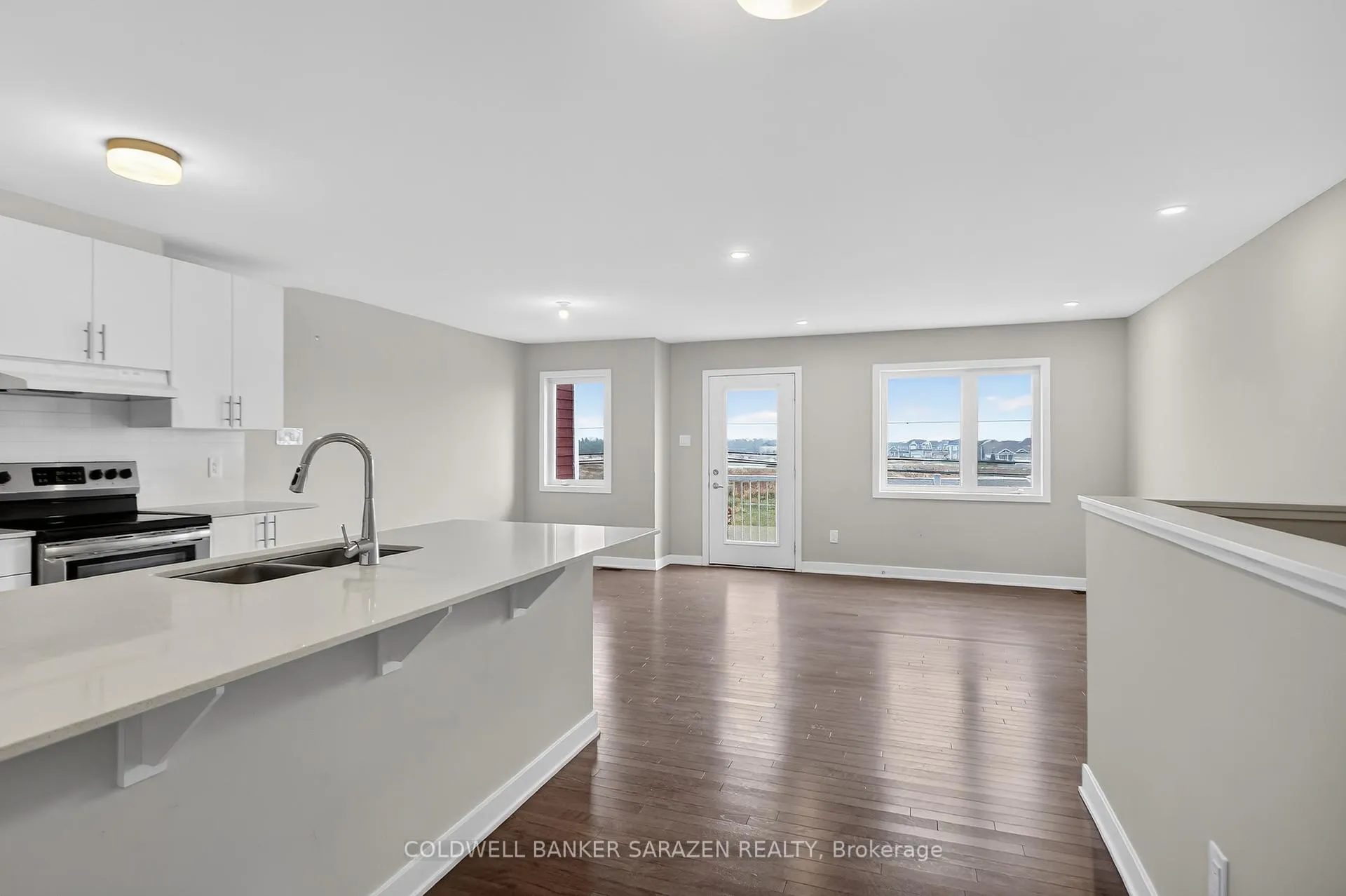 Photo 24 of 6323 Perth Street, Ottawa, Btwn Franktown Rd. & Fallowfield Rd. — HOMEH