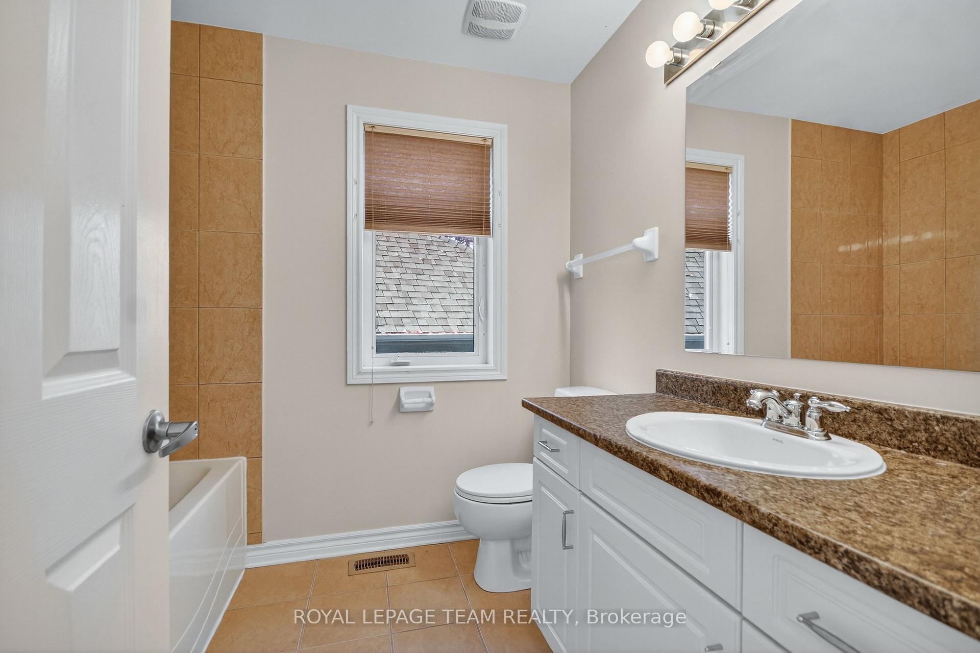 Photo 34 of 236 Kohilo Crescent, Ottawa, Stittsville (North) — HOMEH