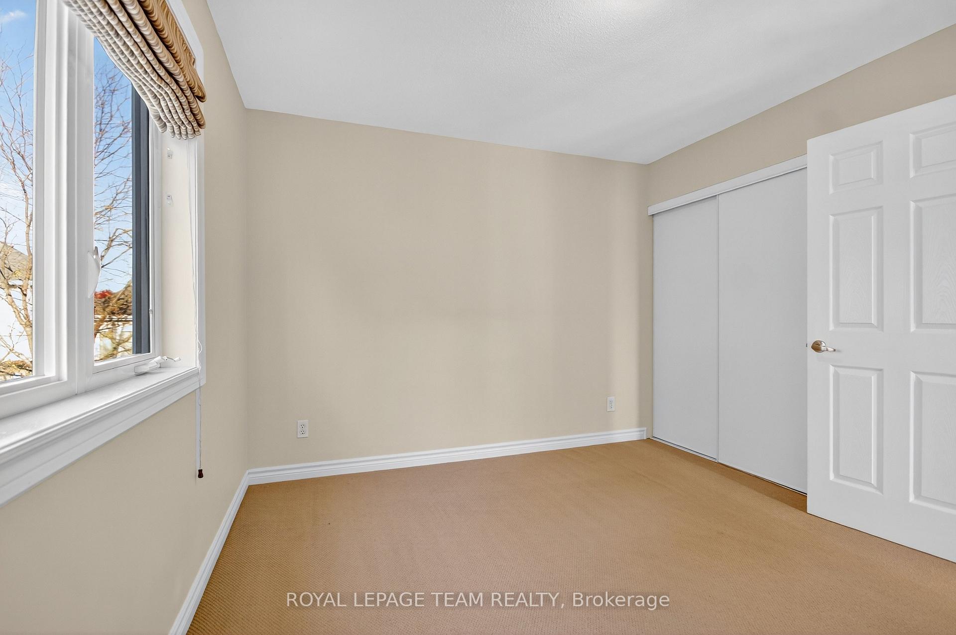 Photo 37 of 236 Kohilo Crescent, Ottawa, Stittsville (North) — HOMEH