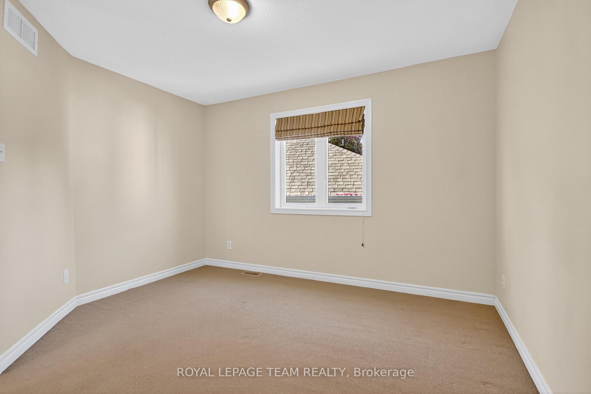 Photo 38 of 236 Kohilo Crescent, Ottawa, Stittsville (North) — HOMEH