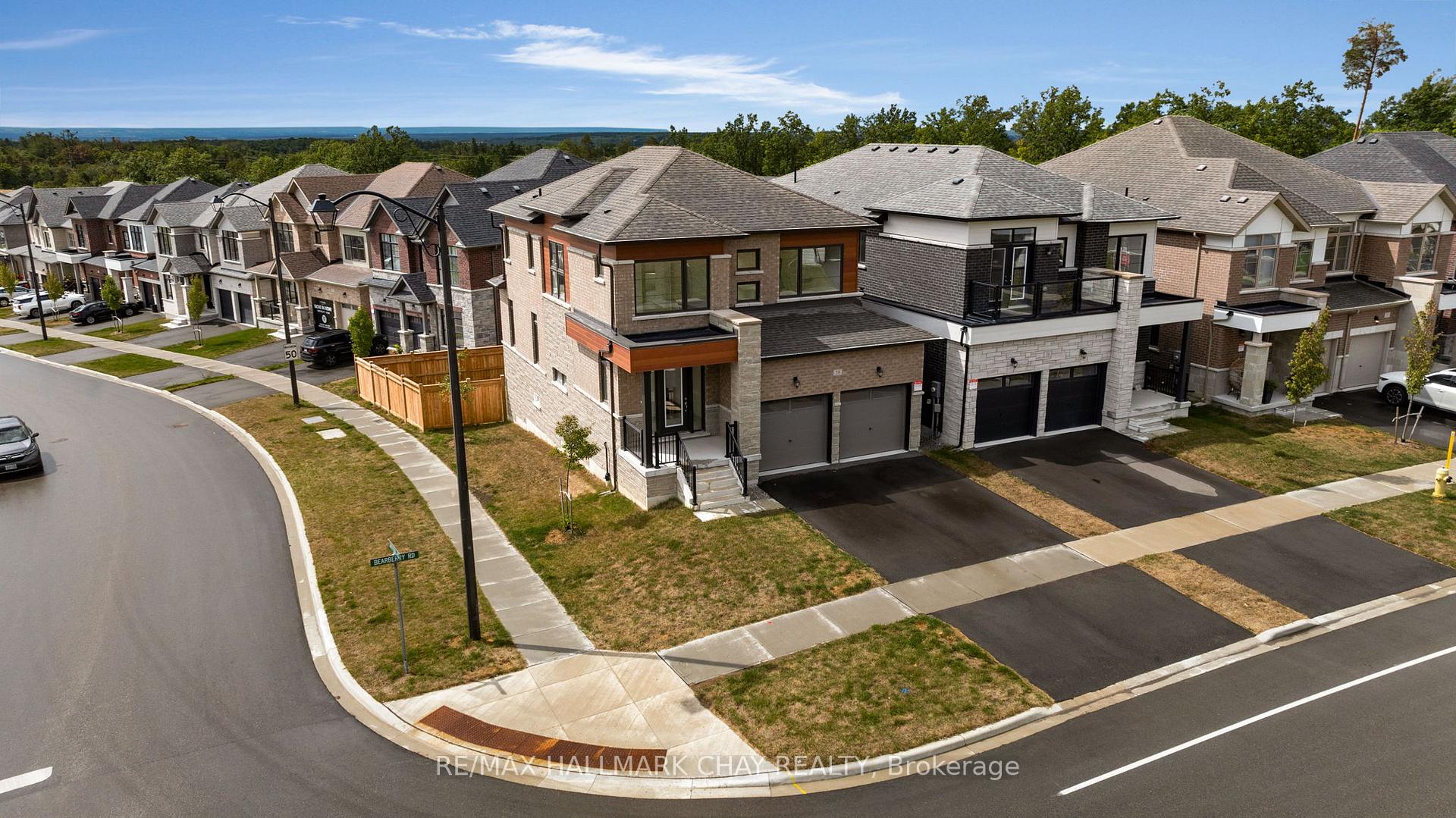Photo 1 of 58 Bearberry Road, Springwater, Midhurst — HOMEH
