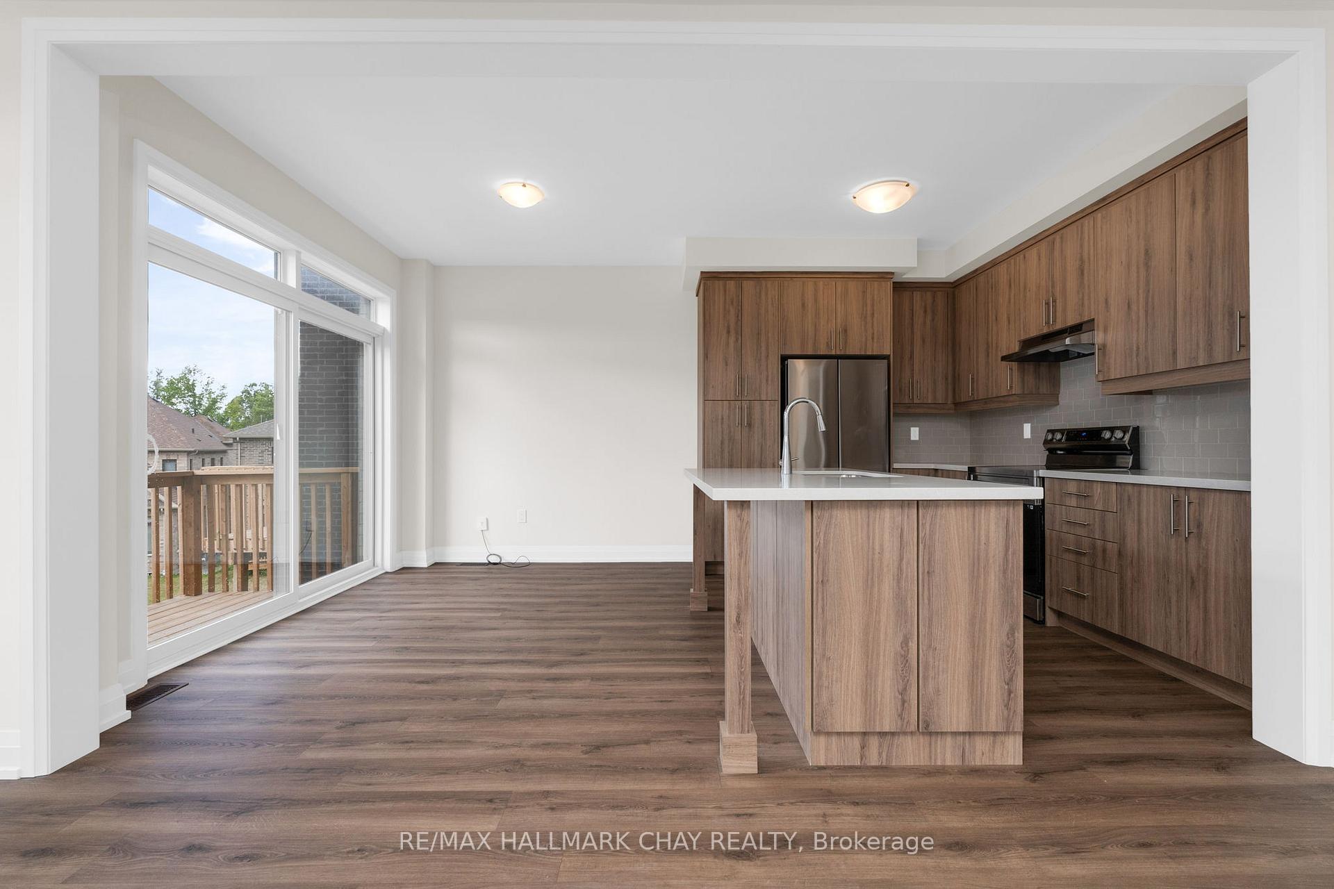 Photo 11 of 58 Bearberry Road, Springwater, Midhurst — HOMEH