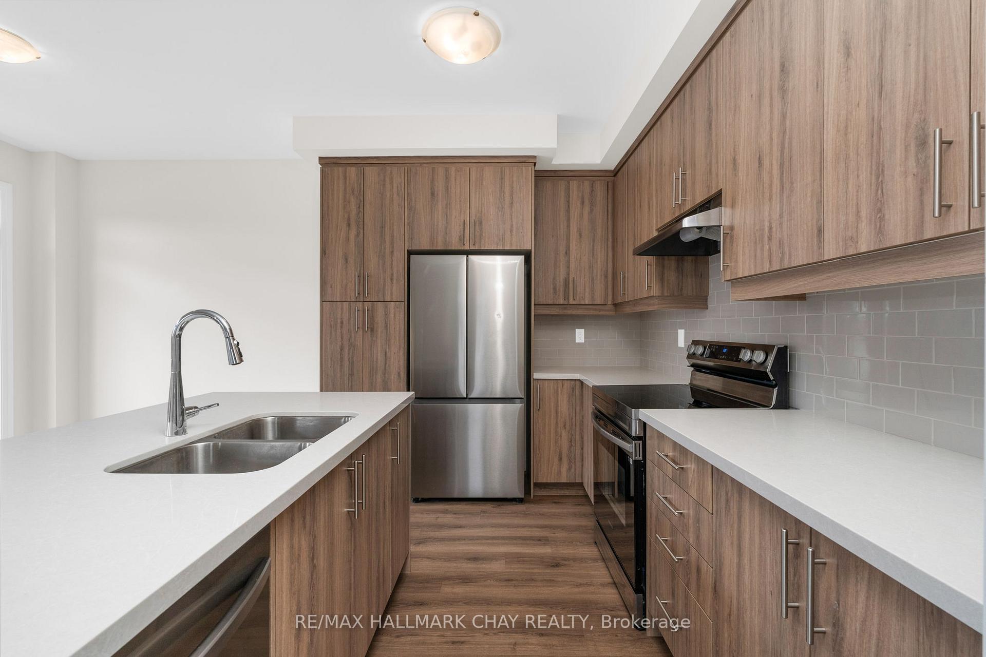 Photo 12 of 58 Bearberry Road, Springwater, Midhurst — HOMEH