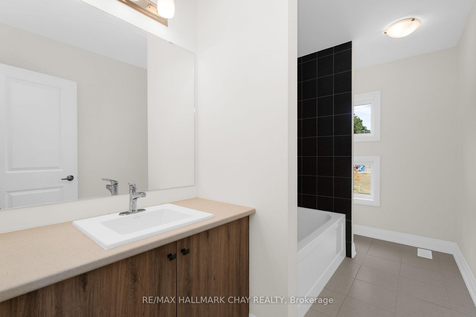 Photo 29 of 58 Bearberry Road, Springwater, Midhurst — HOMEH