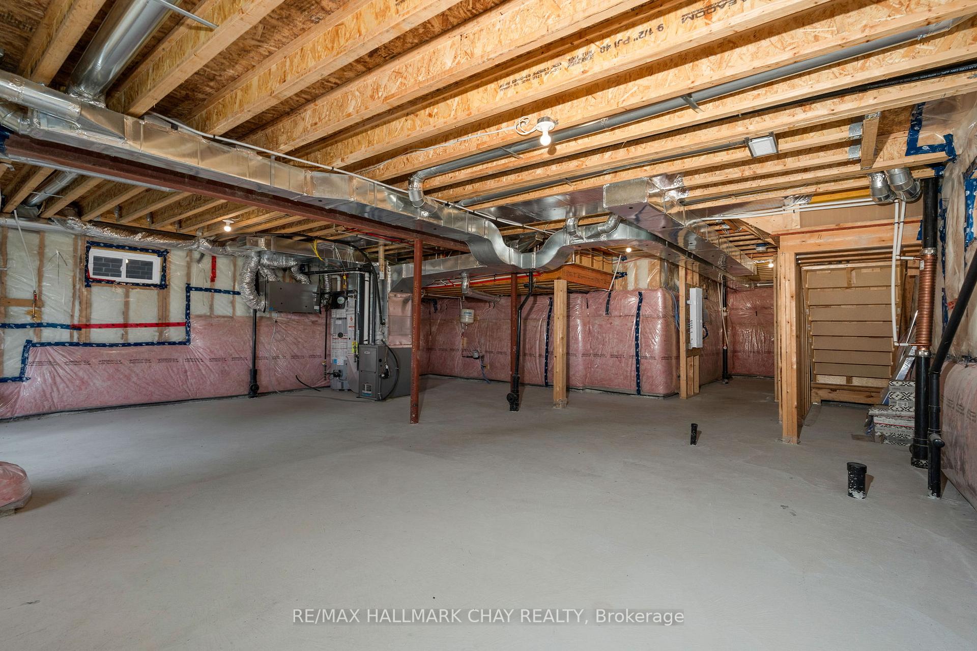 Photo 33 of 58 Bearberry Road, Springwater, Midhurst — HOMEH