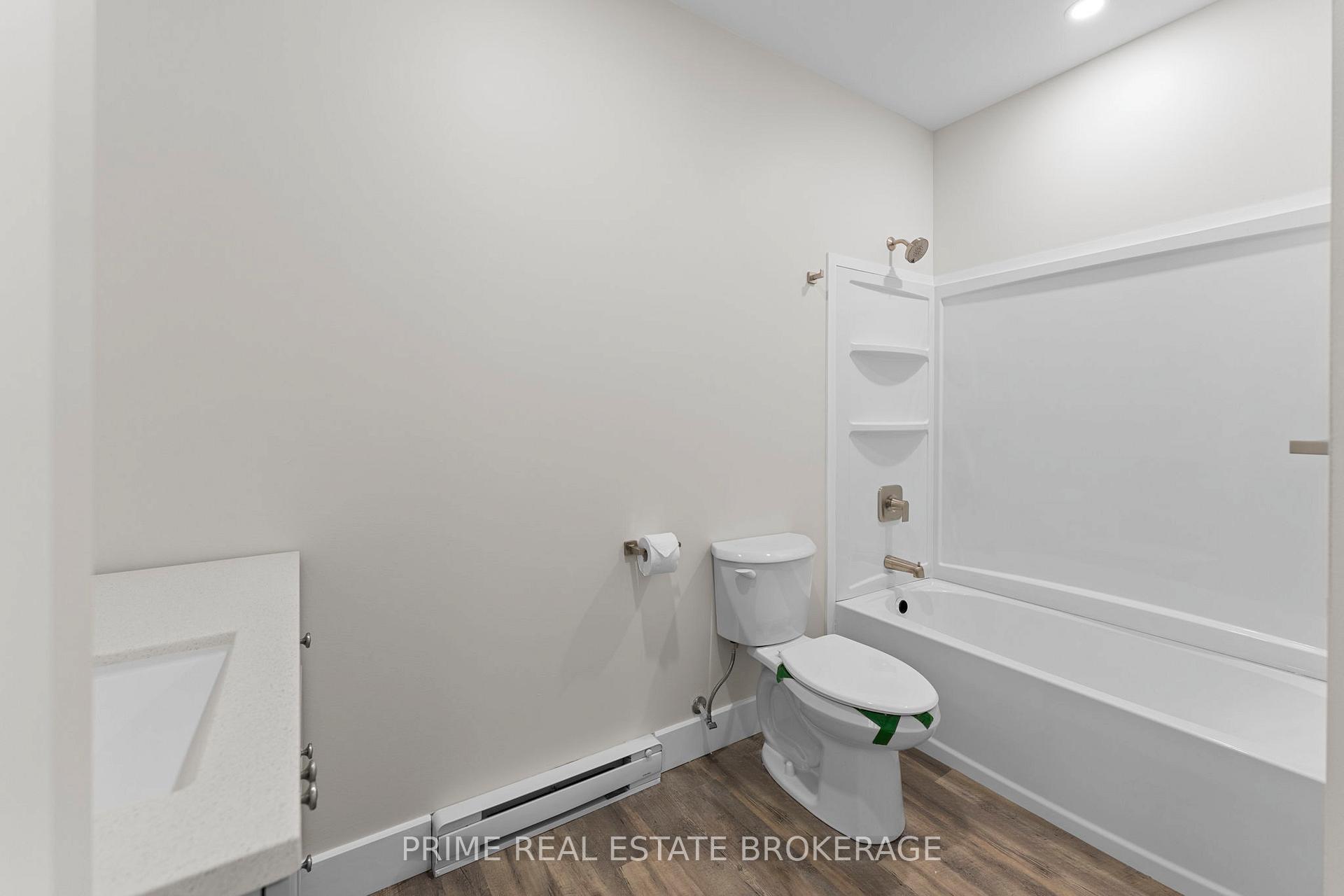 Photo 35 of Unit 10, 539 Talbot Street, St. Thomas — HOMEH