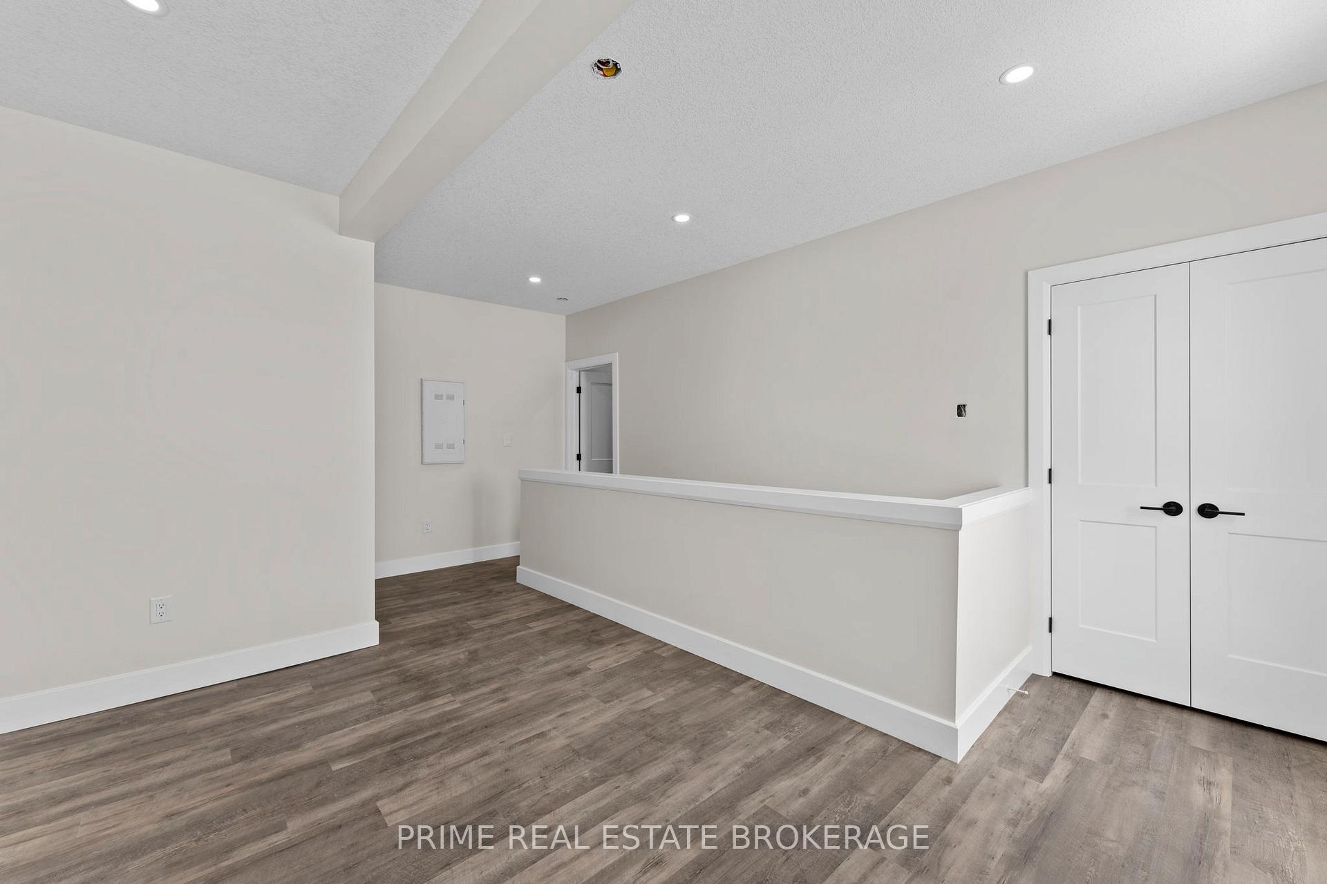 Photo 42 of Unit 10, 539 Talbot Street, St. Thomas — HOMEH