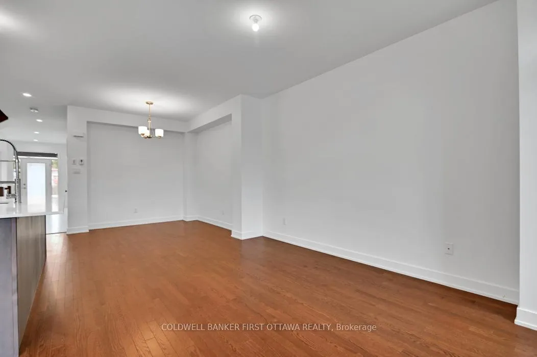 Photo 15 of 2305 Goldhawk Drive, Ottawa, Stittsville (South) — HOMEH