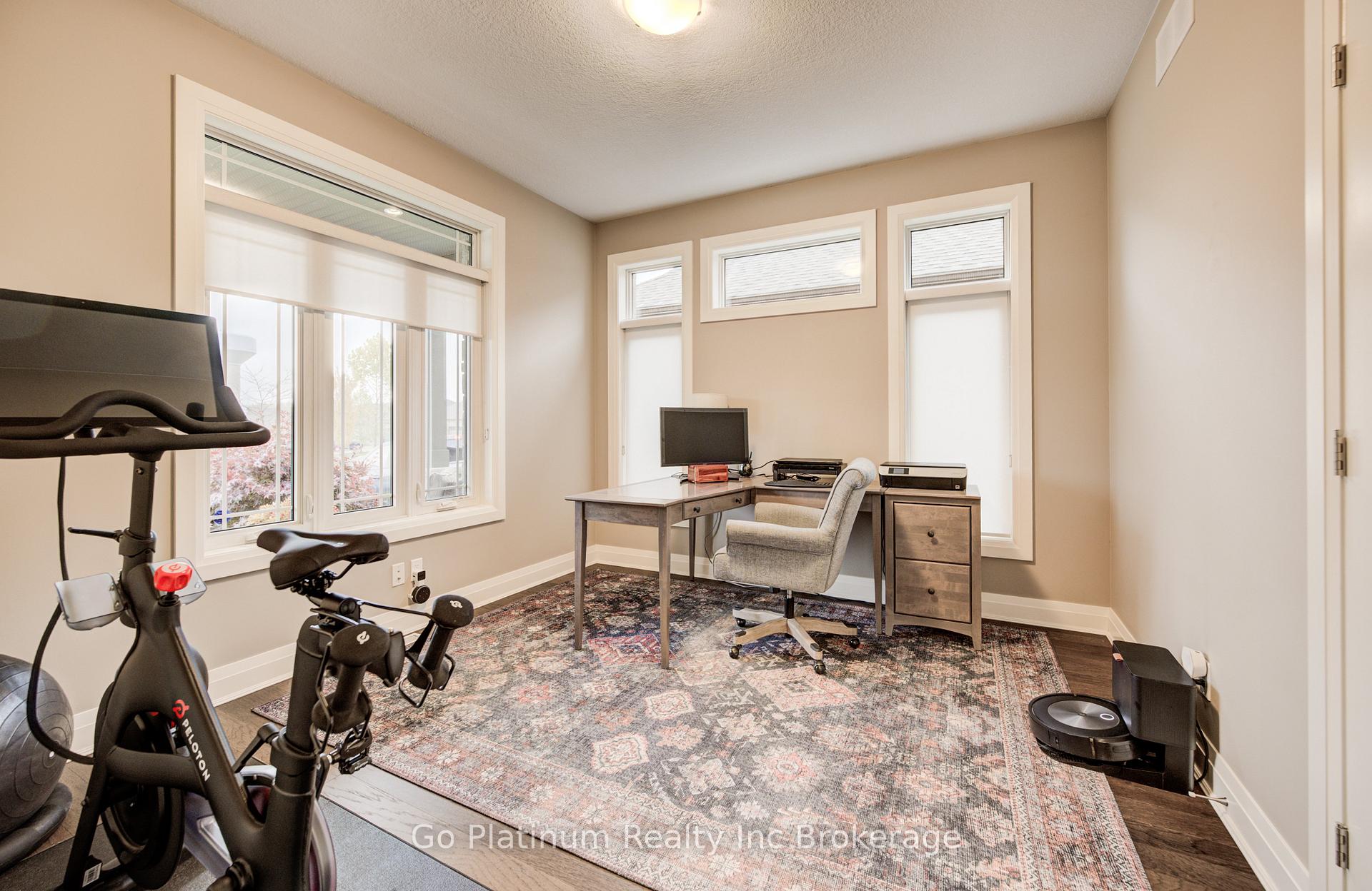 Photo 5 of 683 Forman Avenue, Stratford — HOMEH