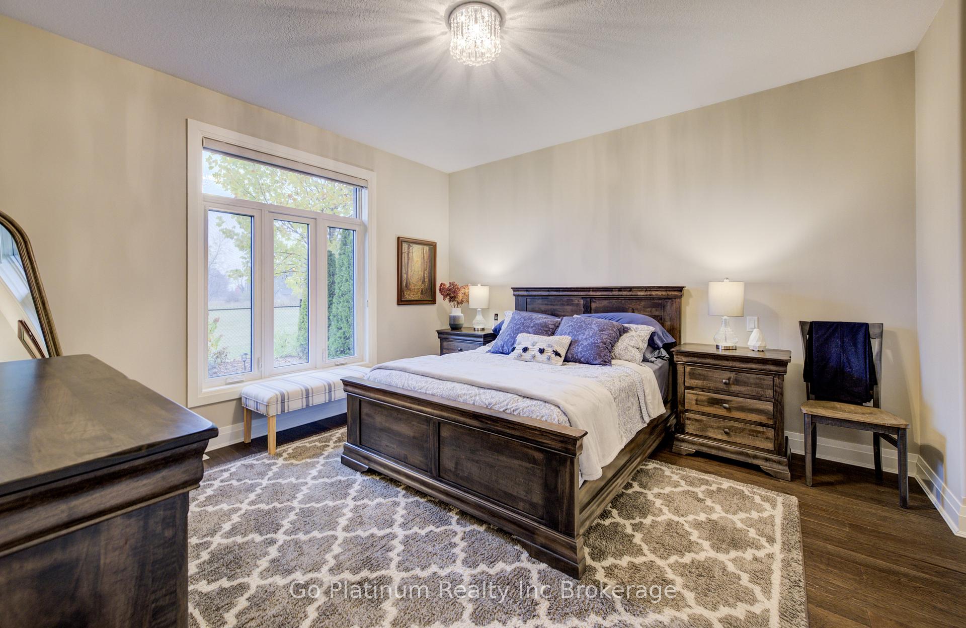 Photo 27 of 683 Forman Avenue, Stratford — HOMEH