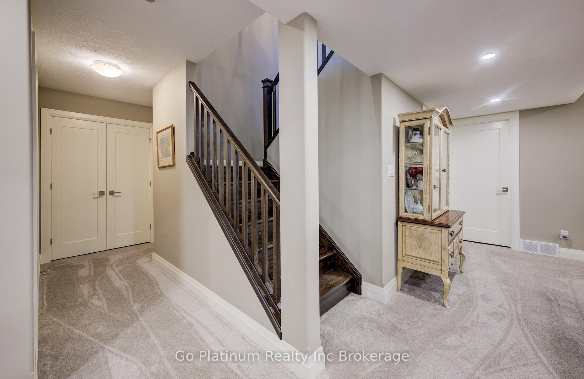 Photo 32 of 683 Forman Avenue, Stratford — HOMEH