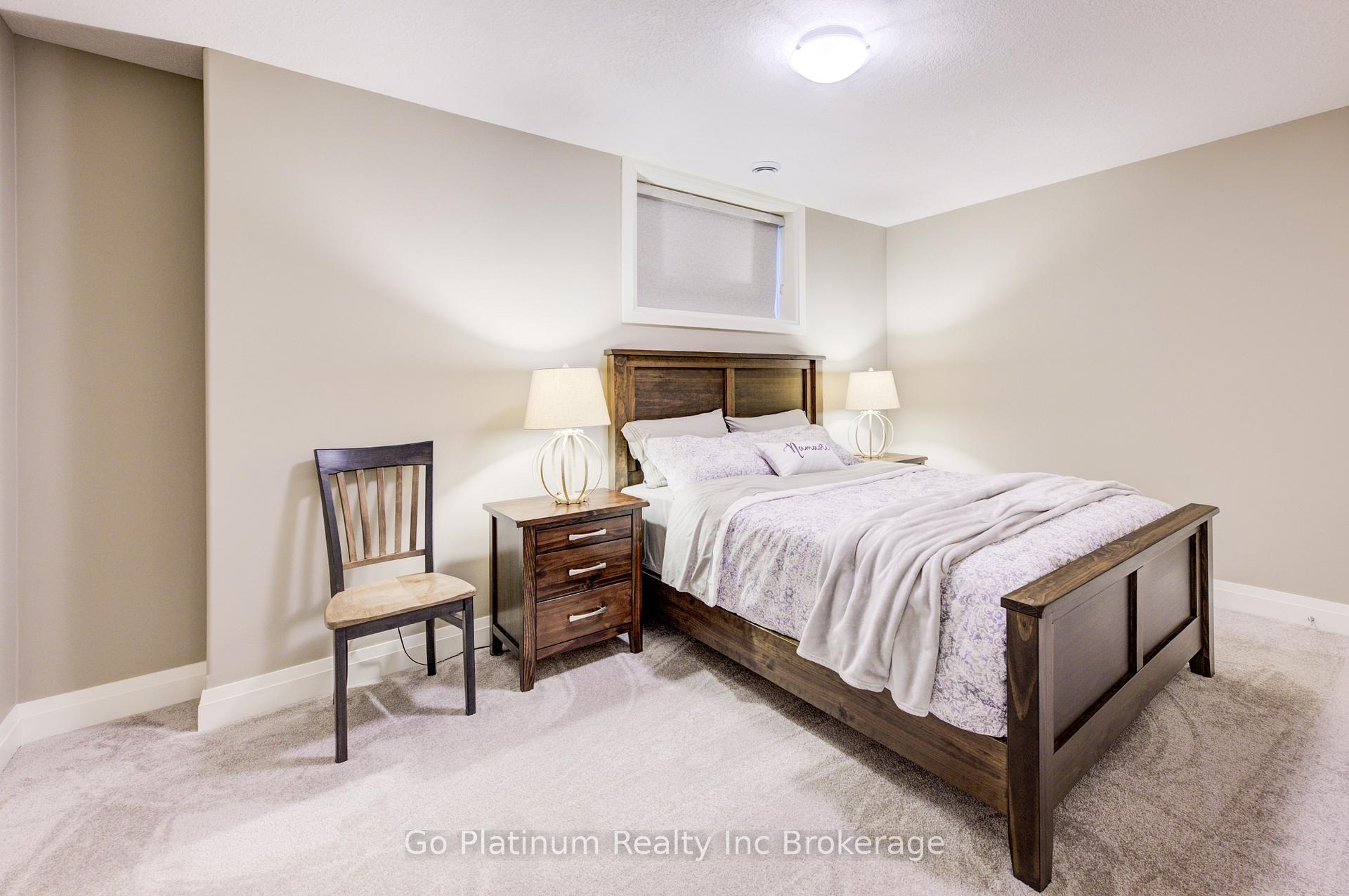 Photo 39 of 683 Forman Avenue, Stratford — HOMEH