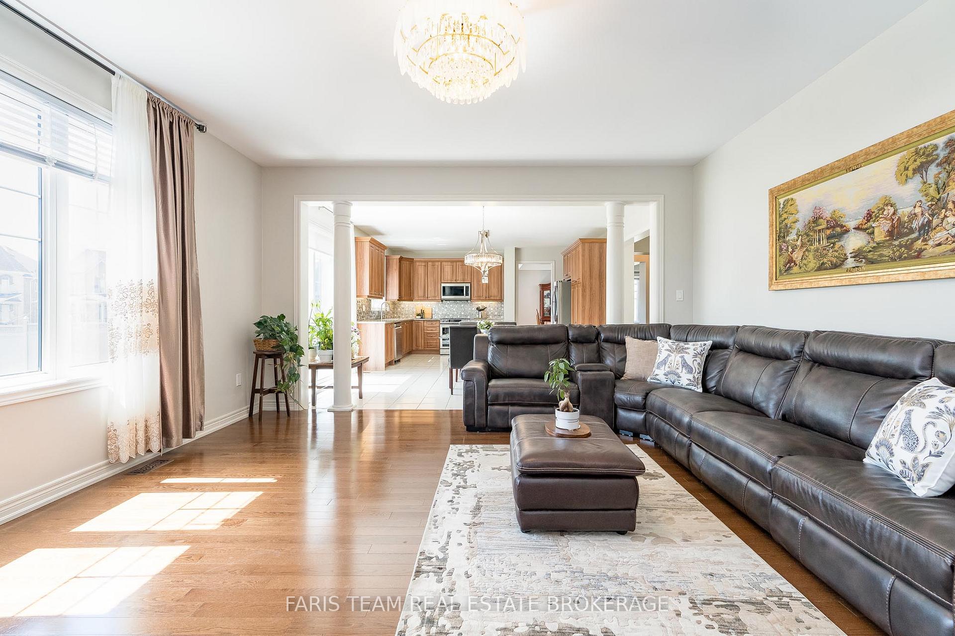 Photo 13 of 19 McIsaac Drive, Springwater, Centre Vespra — HOMEH