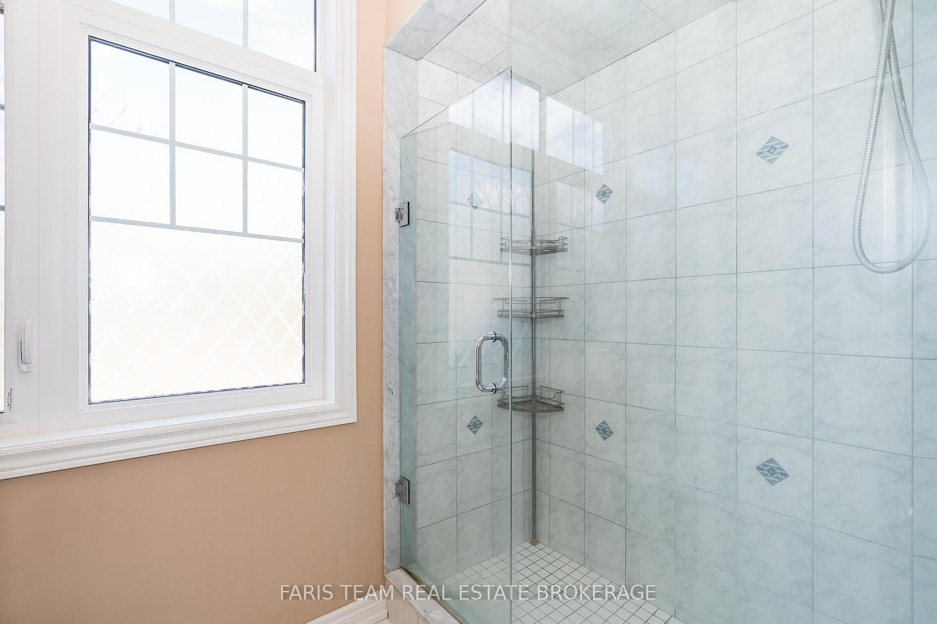 Photo 27 of 19 McIsaac Drive, Springwater, Centre Vespra — HOMEH