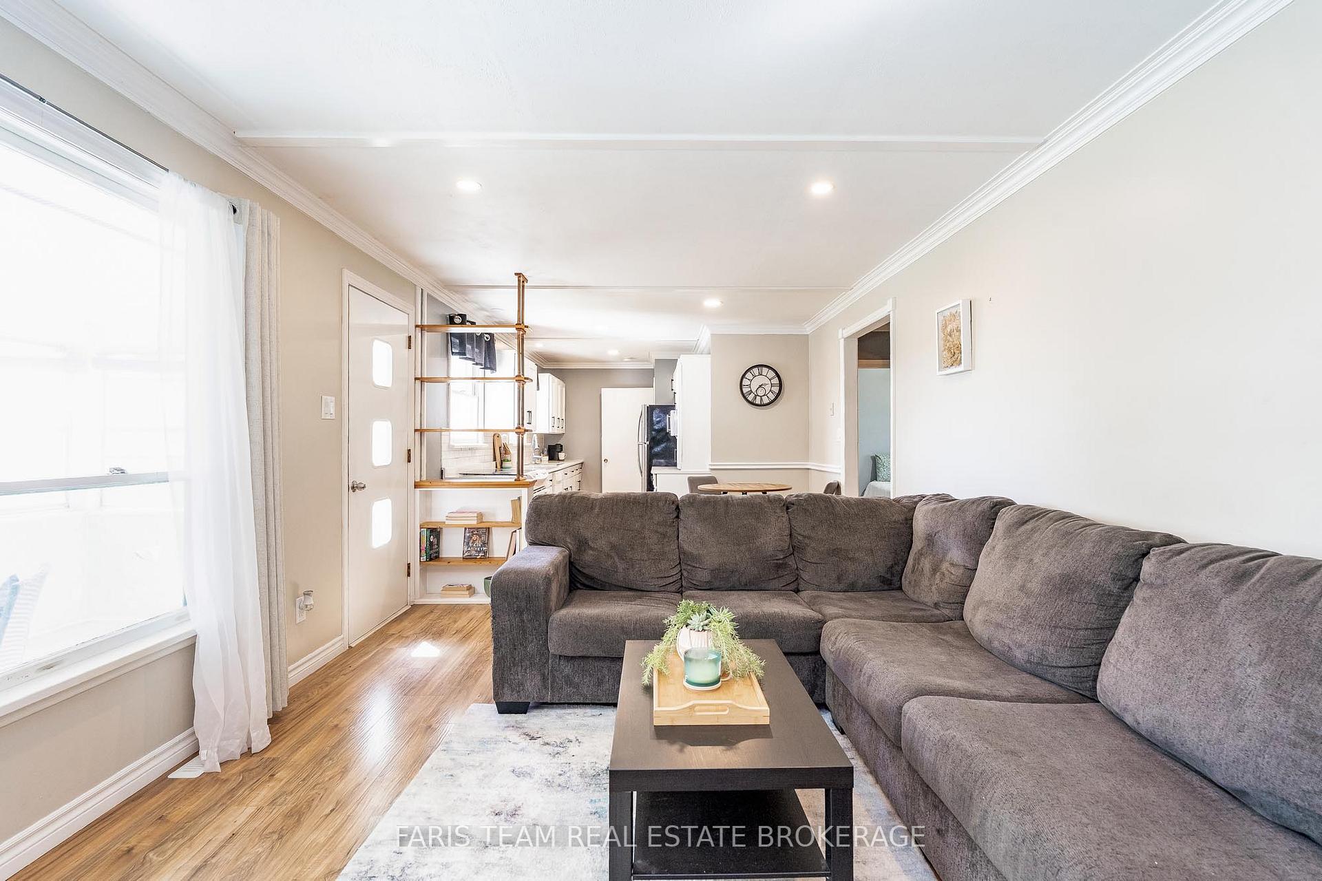 Photo 12 of 2570 Sunnidale Road, Springwater, Rural Springwater — HOMEH