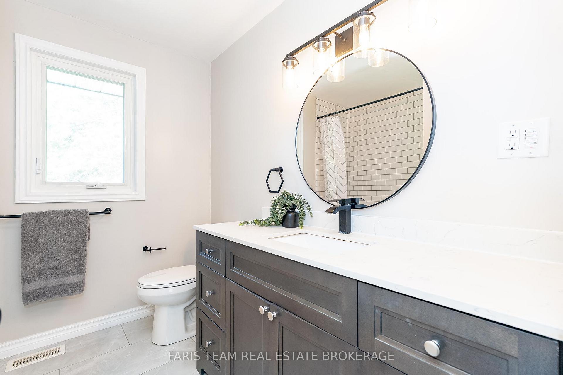 Photo 16 of 2570 Sunnidale Road, Springwater, Rural Springwater — HOMEH