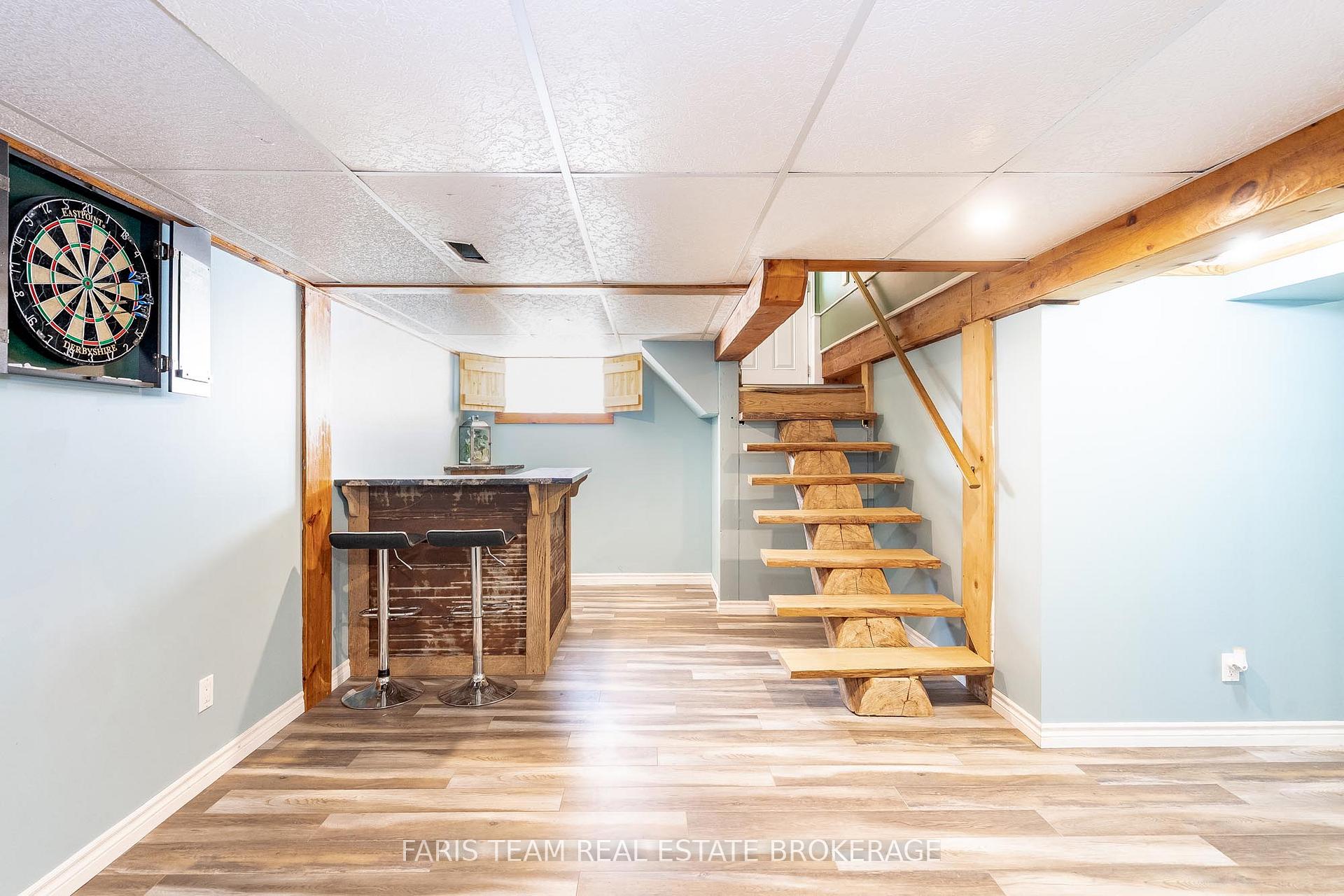 Photo 22 of 2570 Sunnidale Road, Springwater, Rural Springwater — HOMEH