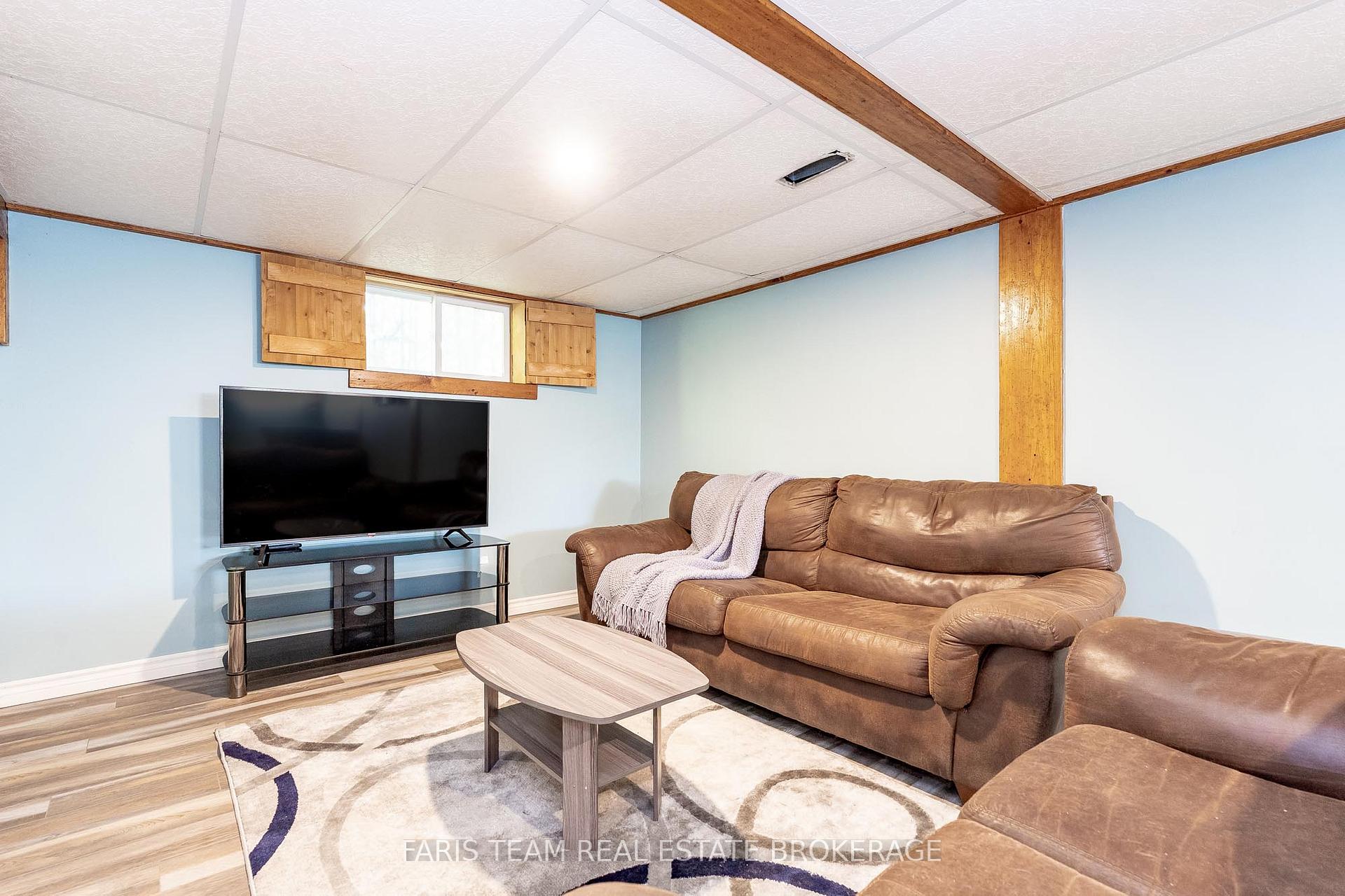 Photo 23 of 2570 Sunnidale Road, Springwater, Rural Springwater — HOMEH