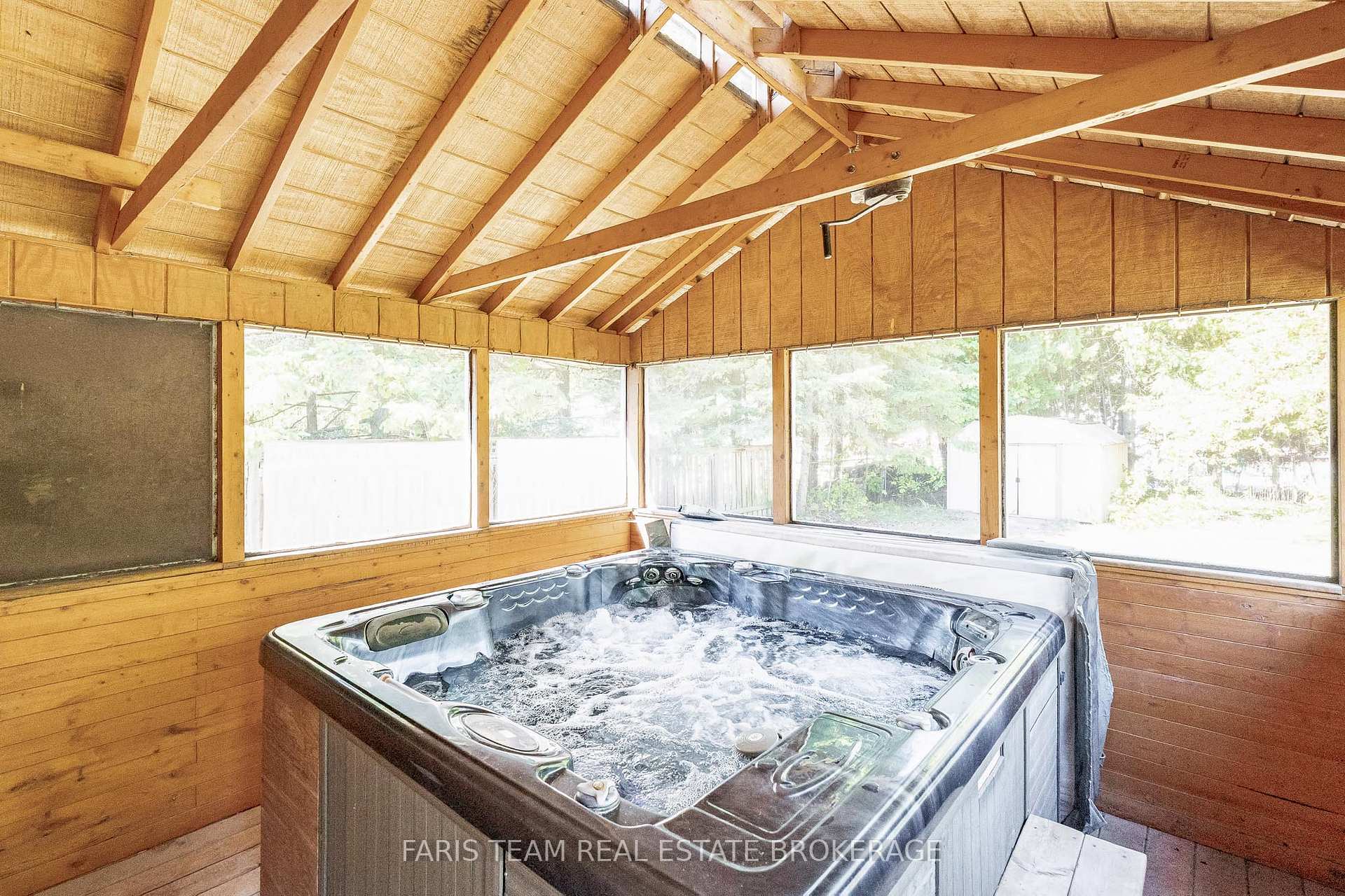 Photo 29 of 2570 Sunnidale Road, Springwater, Rural Springwater — HOMEH