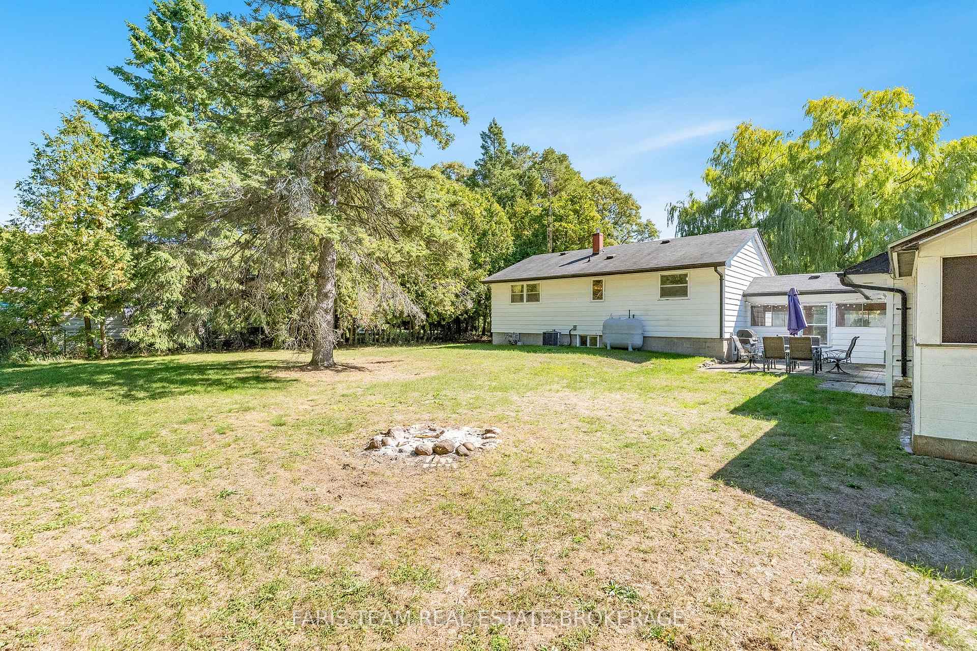 Photo 38 of 2570 Sunnidale Road, Springwater, Rural Springwater — HOMEH
