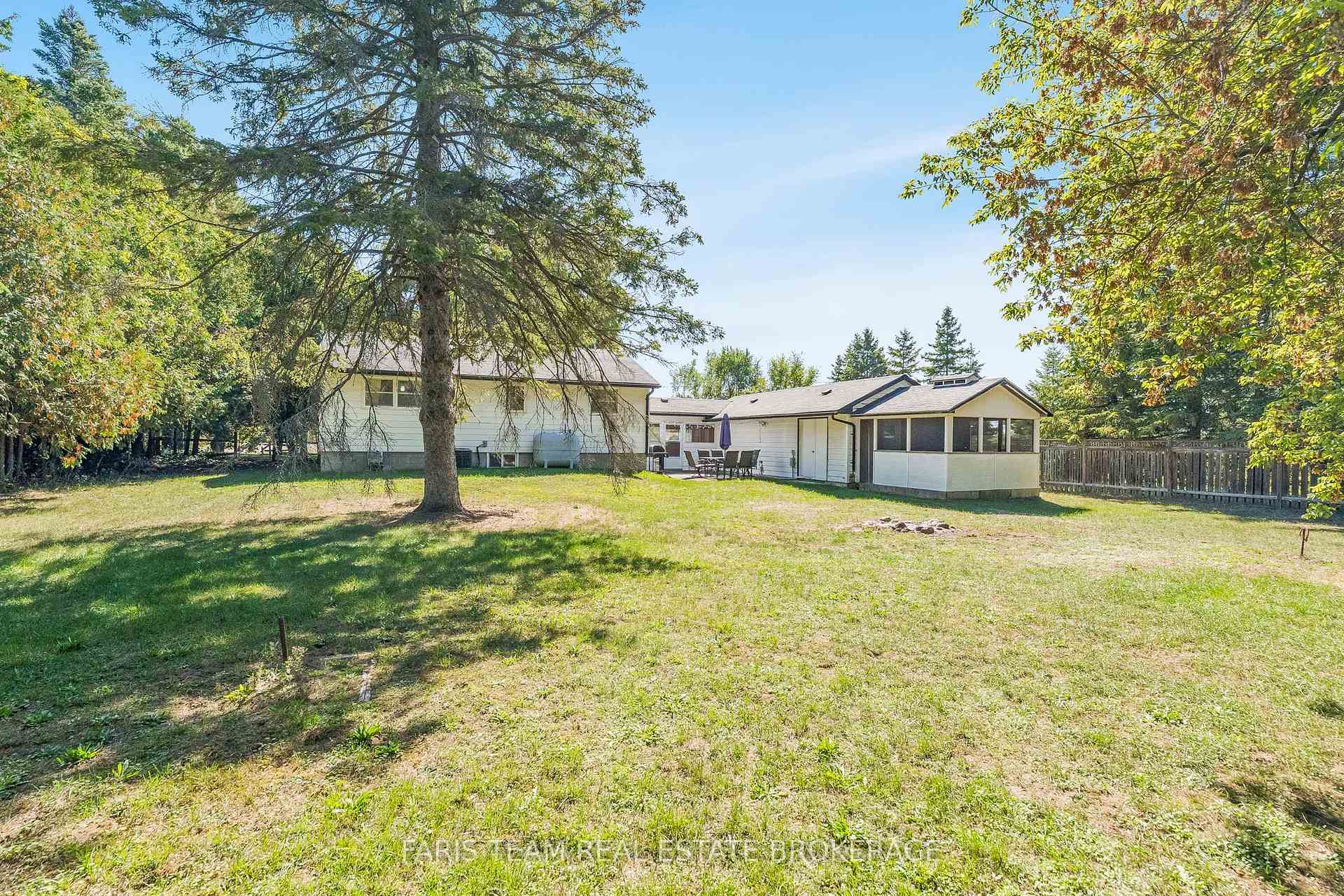 Photo 40 of 2570 Sunnidale Road, Springwater, Rural Springwater — HOMEH