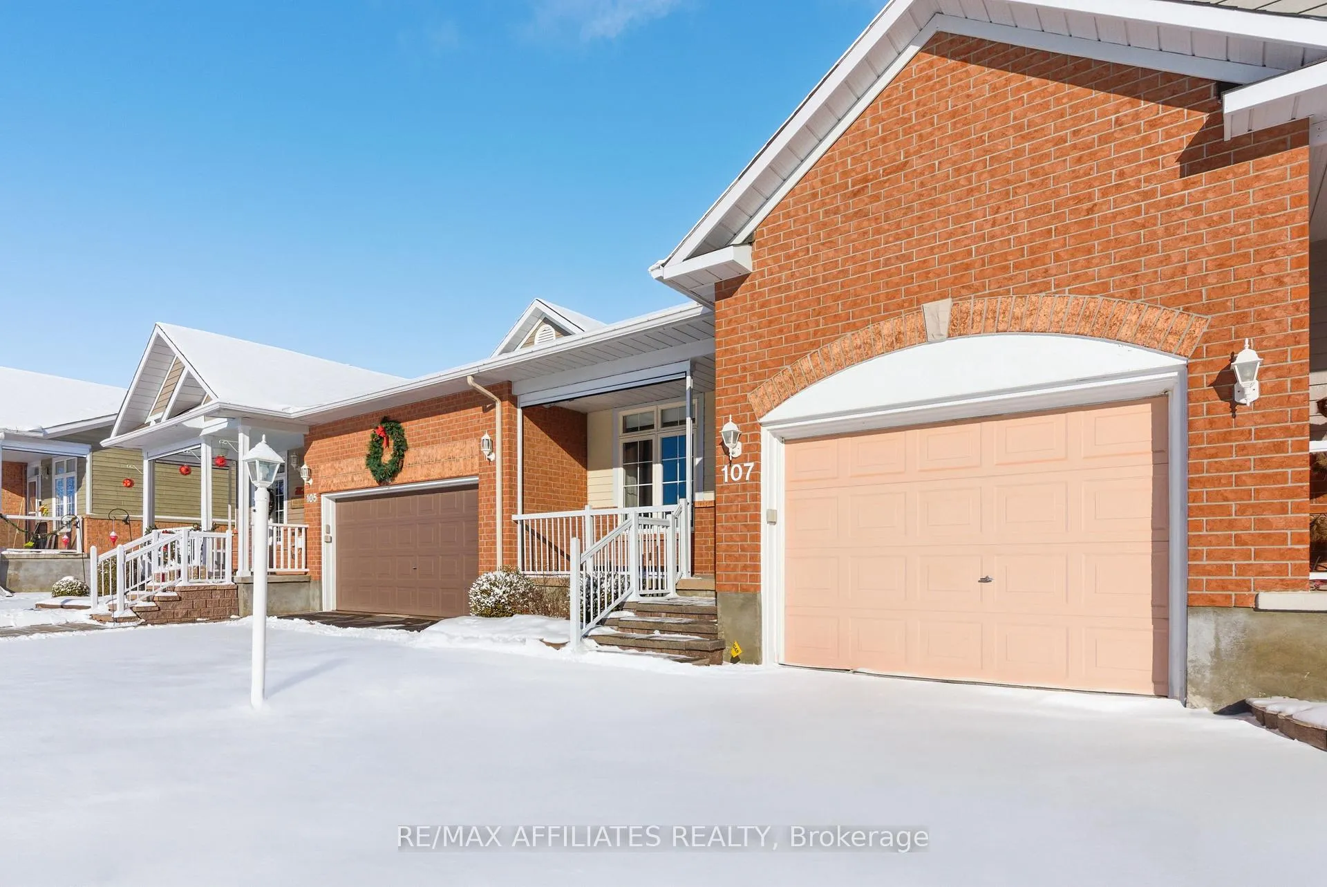 Photo 3 of 107 Sable Run Drive, Ottawa, Stittsville (Central) — HOMEH