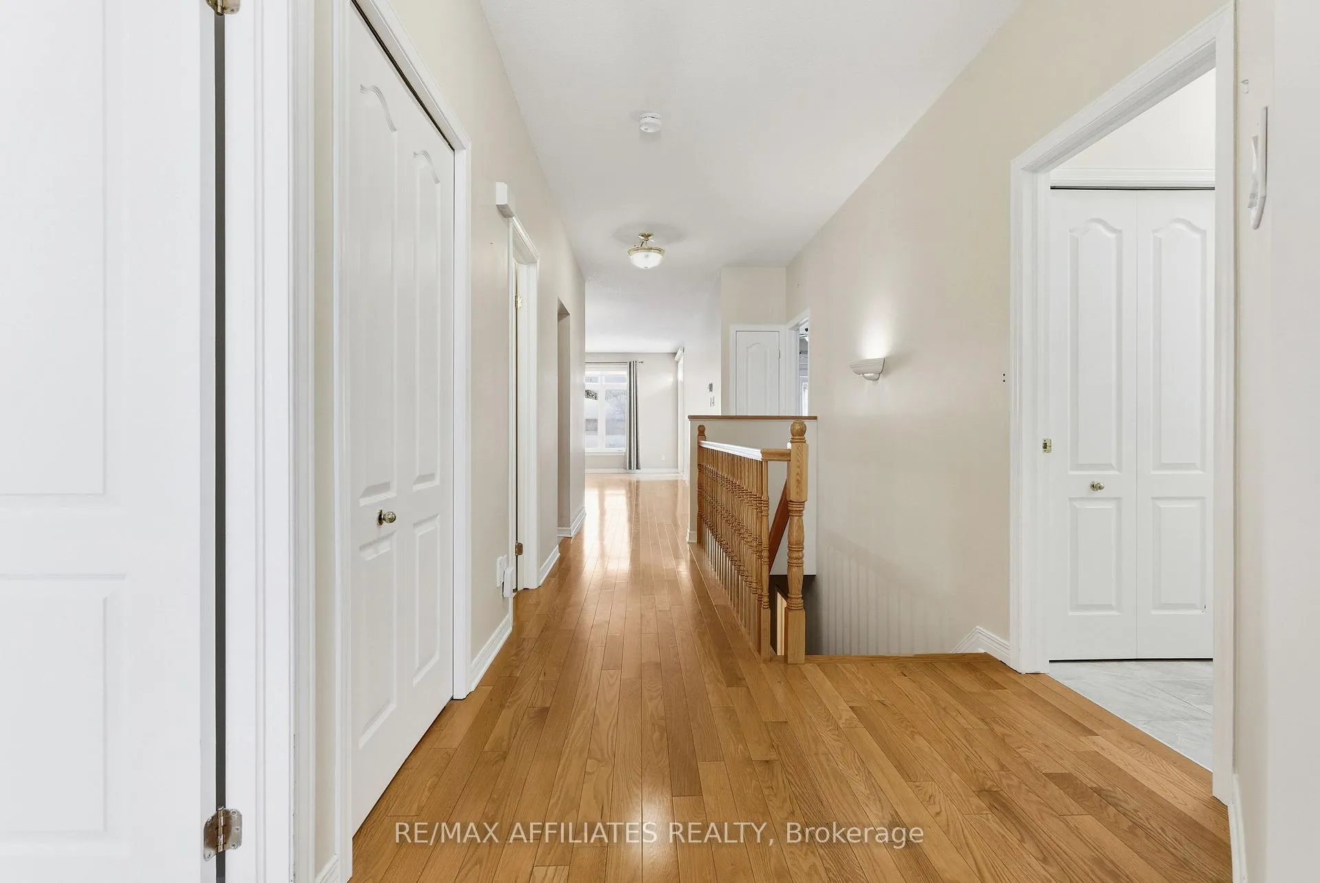 Photo 7 of 107 Sable Run Drive, Ottawa, Stittsville (Central) — HOMEH