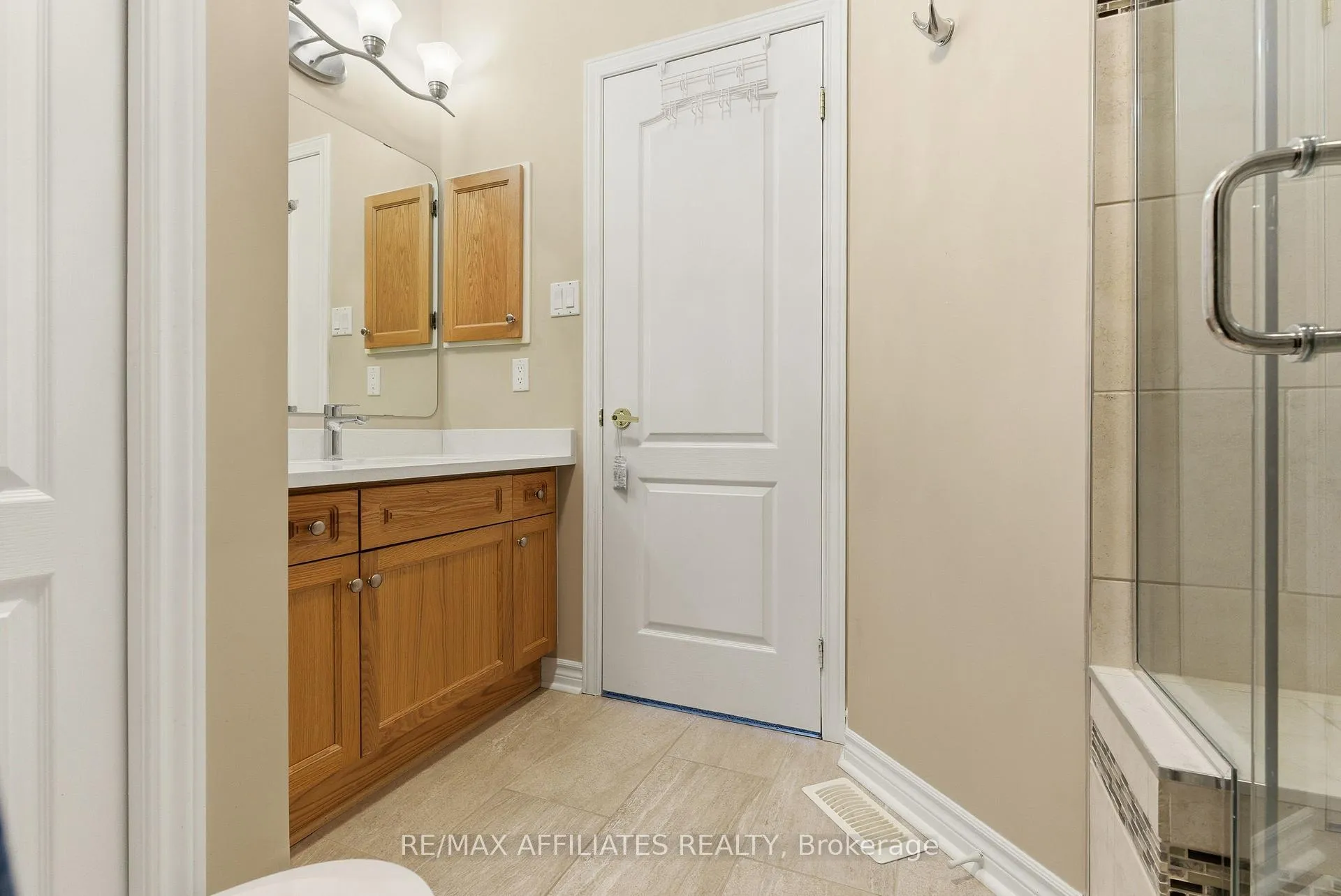 Photo 25 of 107 Sable Run Drive, Ottawa, Stittsville (Central) — HOMEH