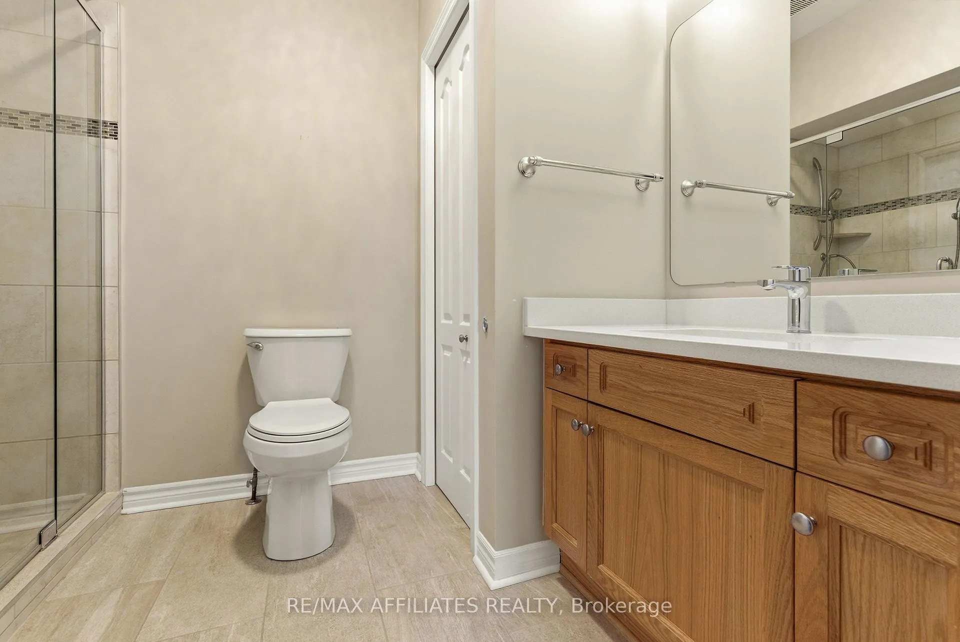 Photo 26 of 107 Sable Run Drive, Ottawa, Stittsville (Central) — HOMEH