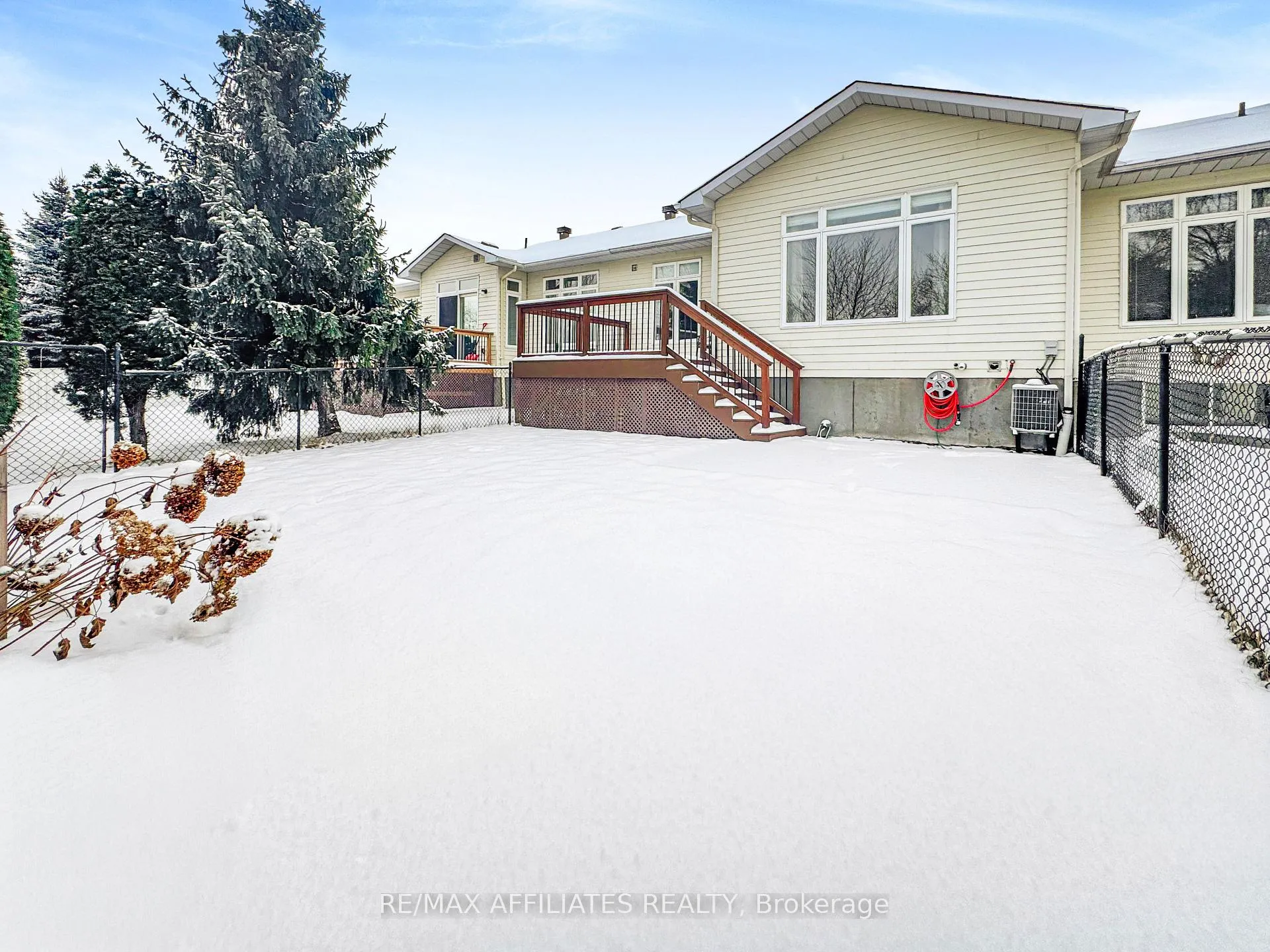 Photo 38 of 107 Sable Run Drive, Ottawa, Stittsville (Central) — HOMEH