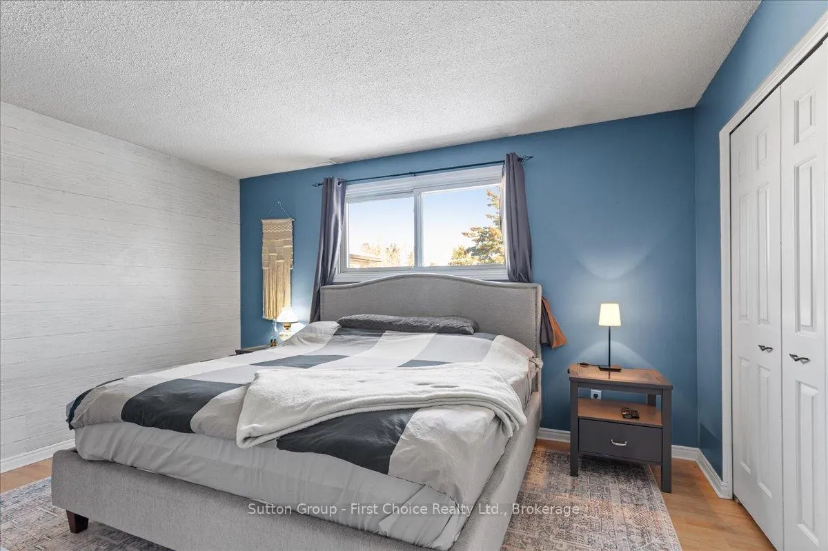 Photo 17 of 7 Kenner Crescent, Stratford — HOMEH