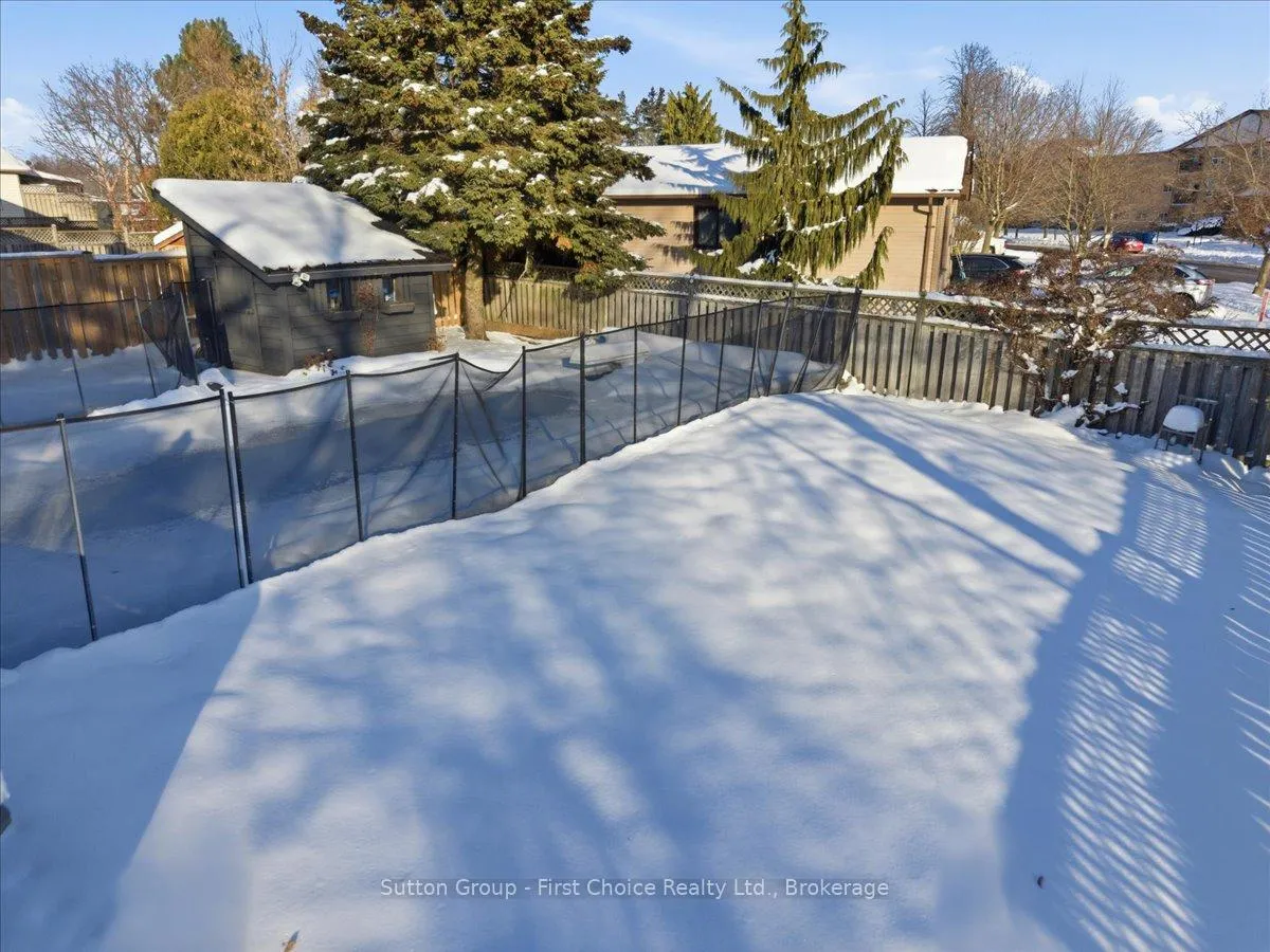 Photo 42 of 7 Kenner Crescent, Stratford — HOMEH